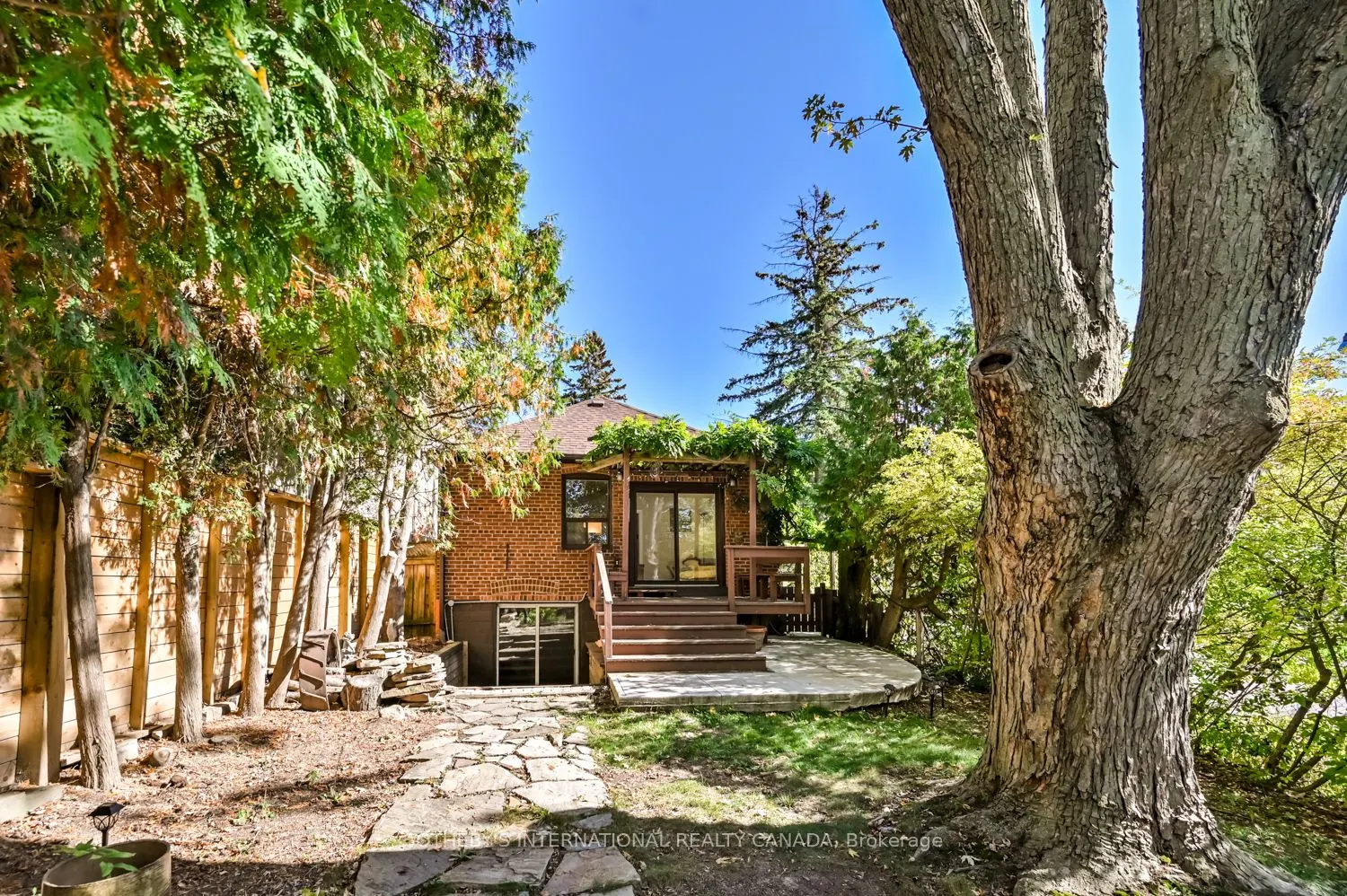 2 Wingate Place