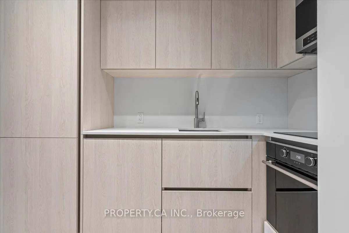 110 Broadway Avenue, #302S