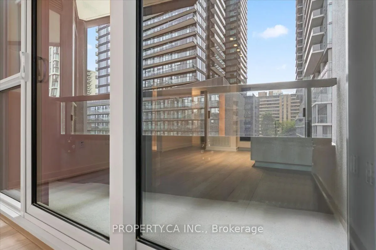 110 Broadway Avenue, #302S