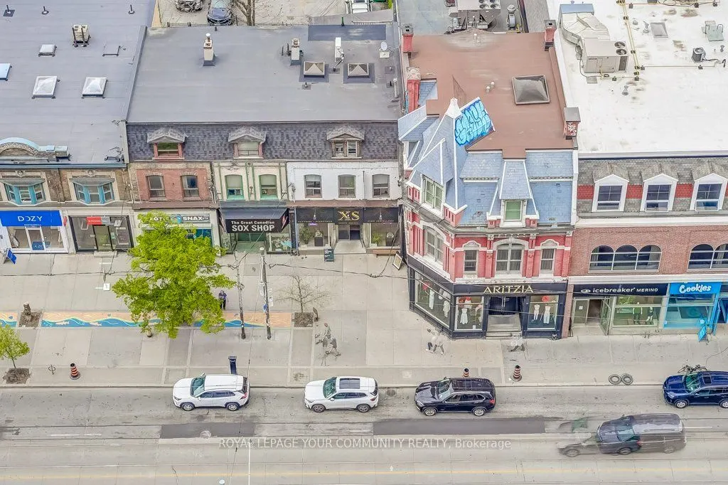 330 Richmond Street W, #2712