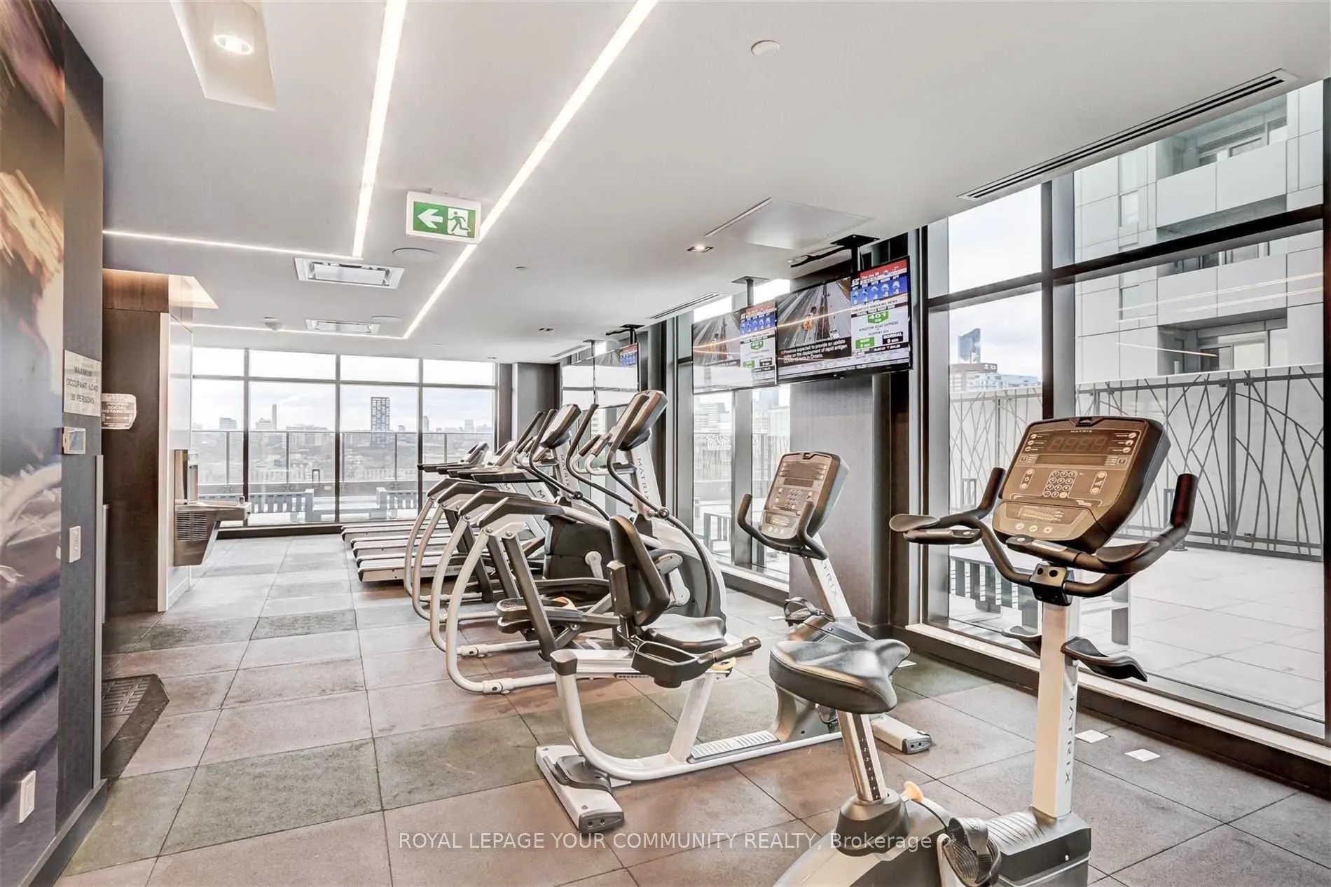 330 Richmond Street W, #2712