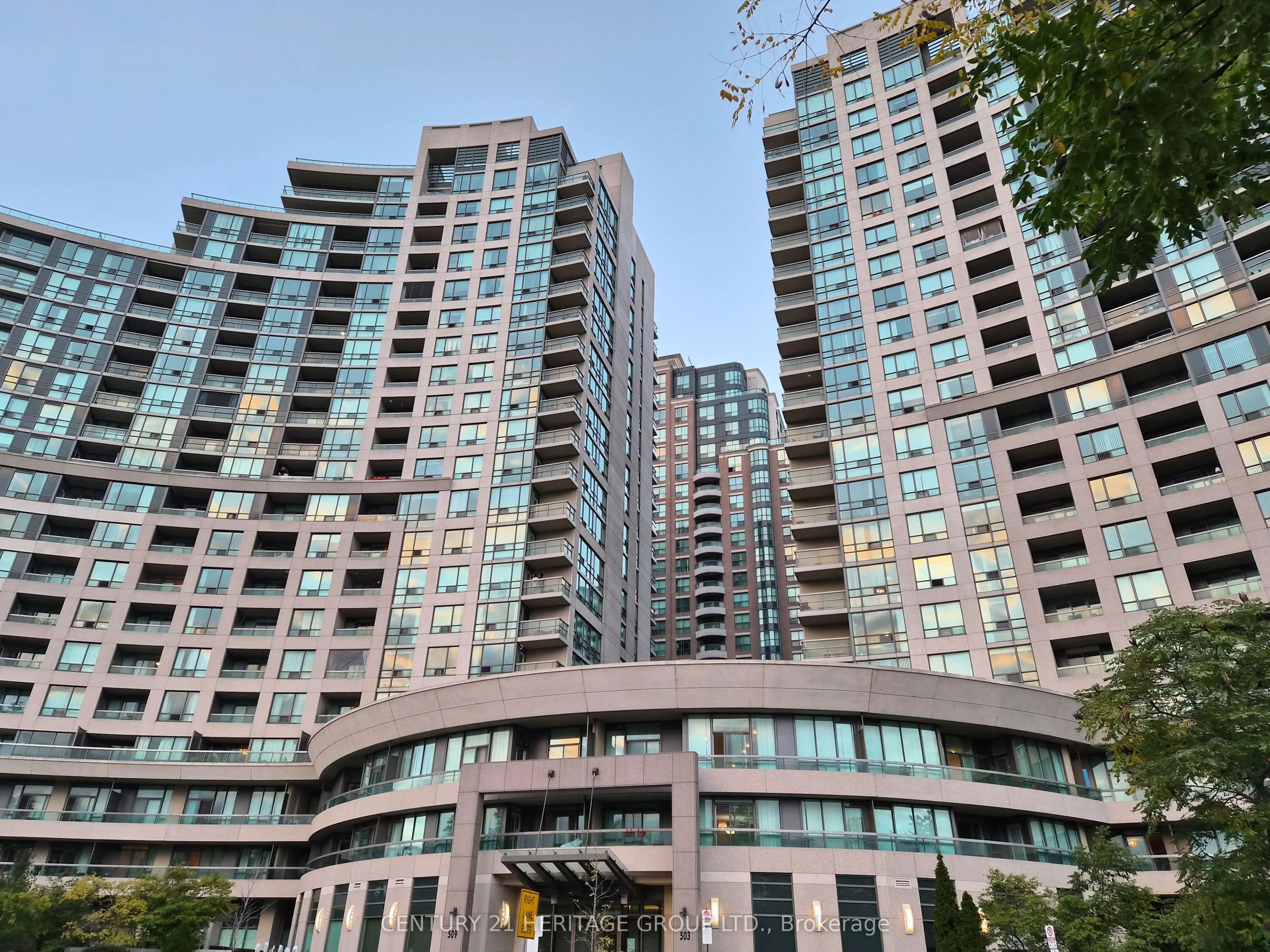503 Beecroft Road, #710