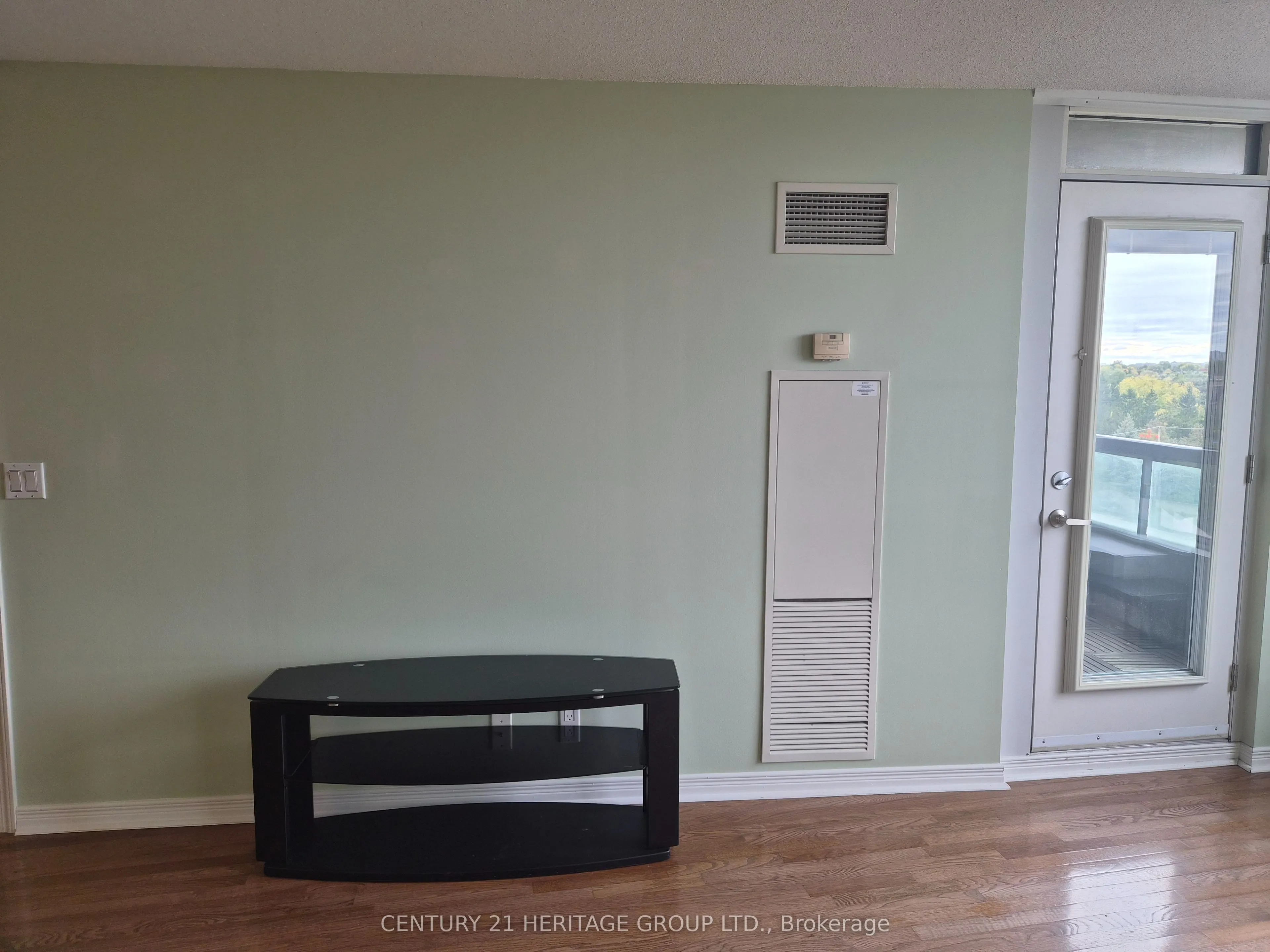 503 Beecroft Road, #710