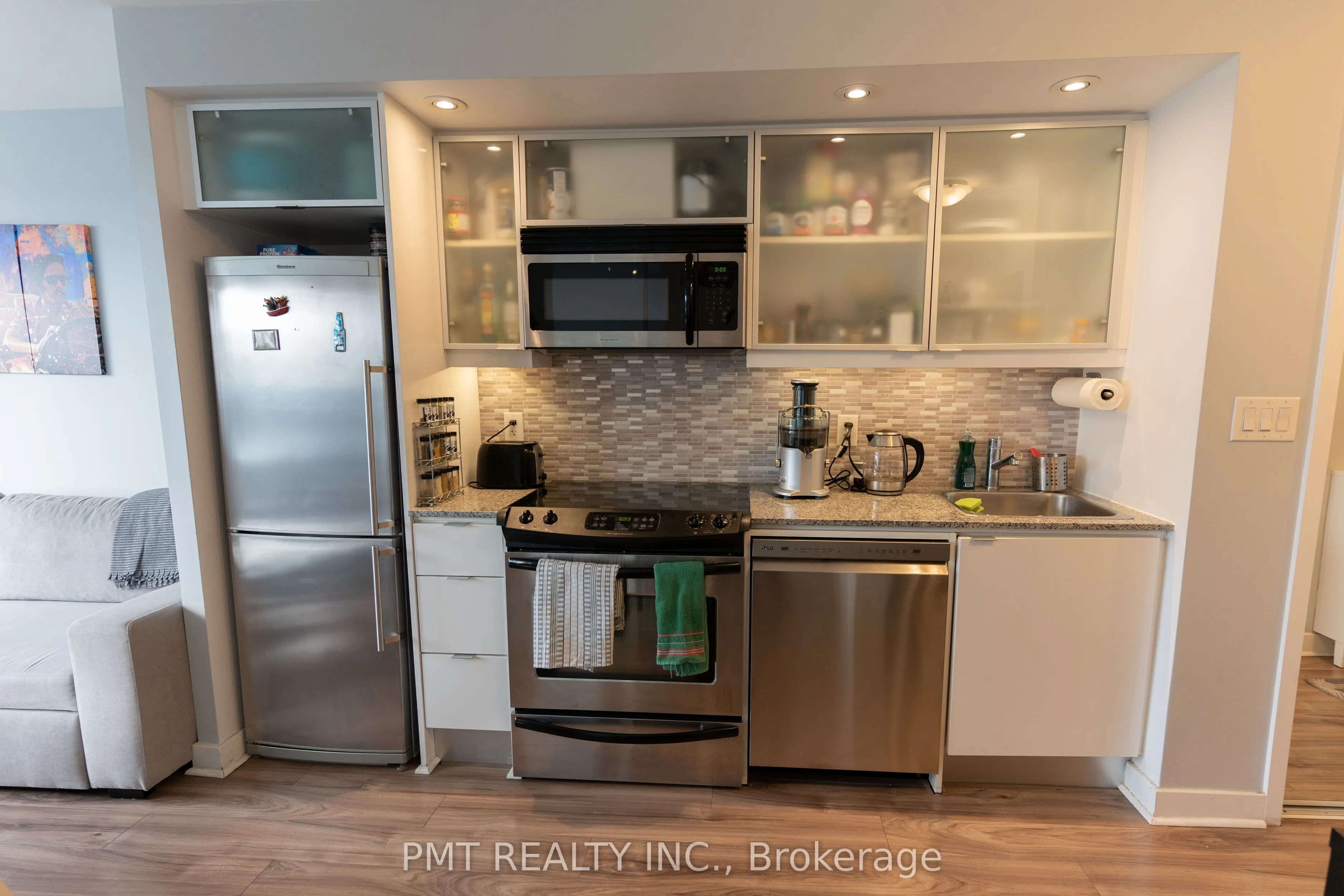 25 Telegram Mews, #5101