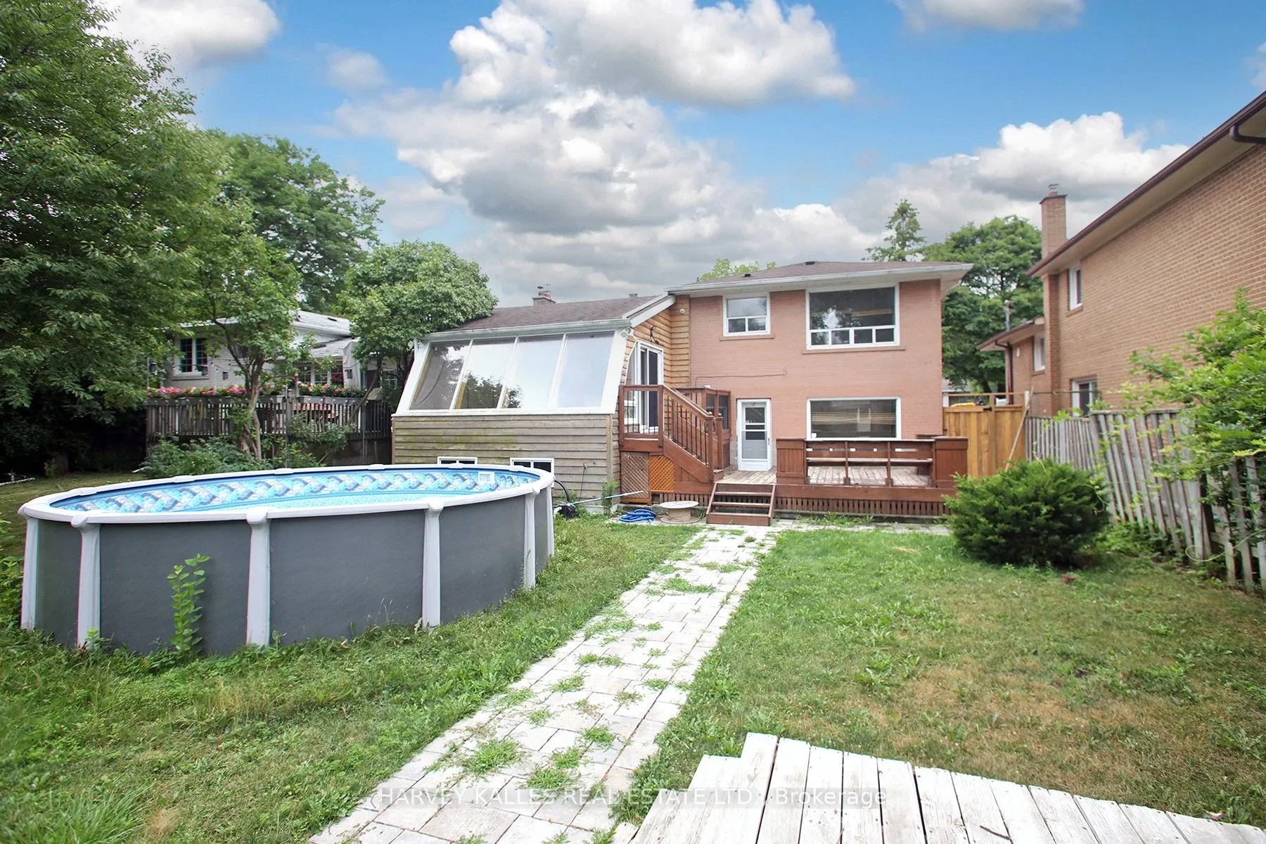 140 Wedgewood Drive