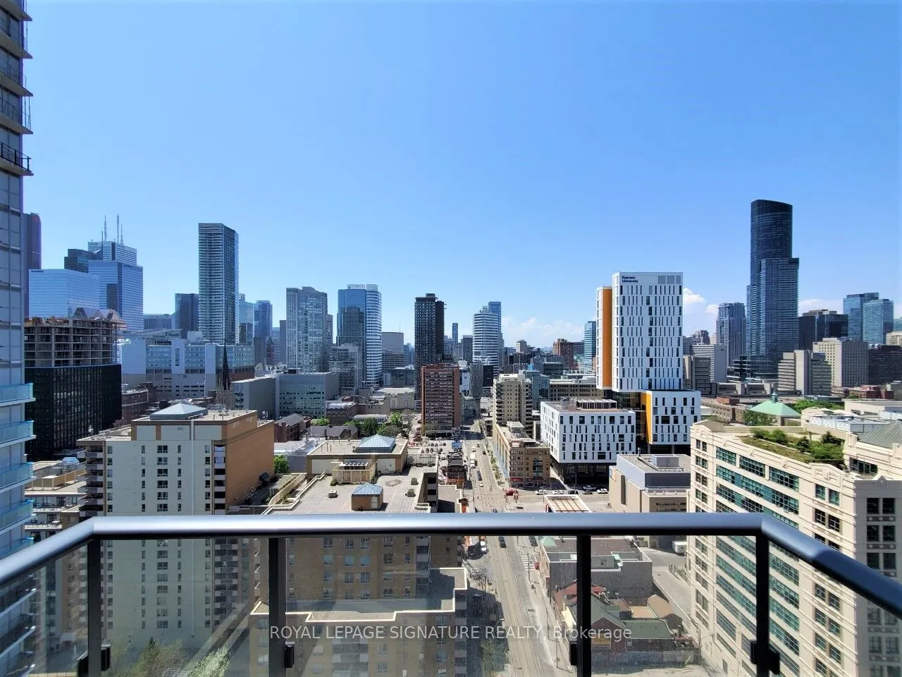 159 Dundas Street E, #2209