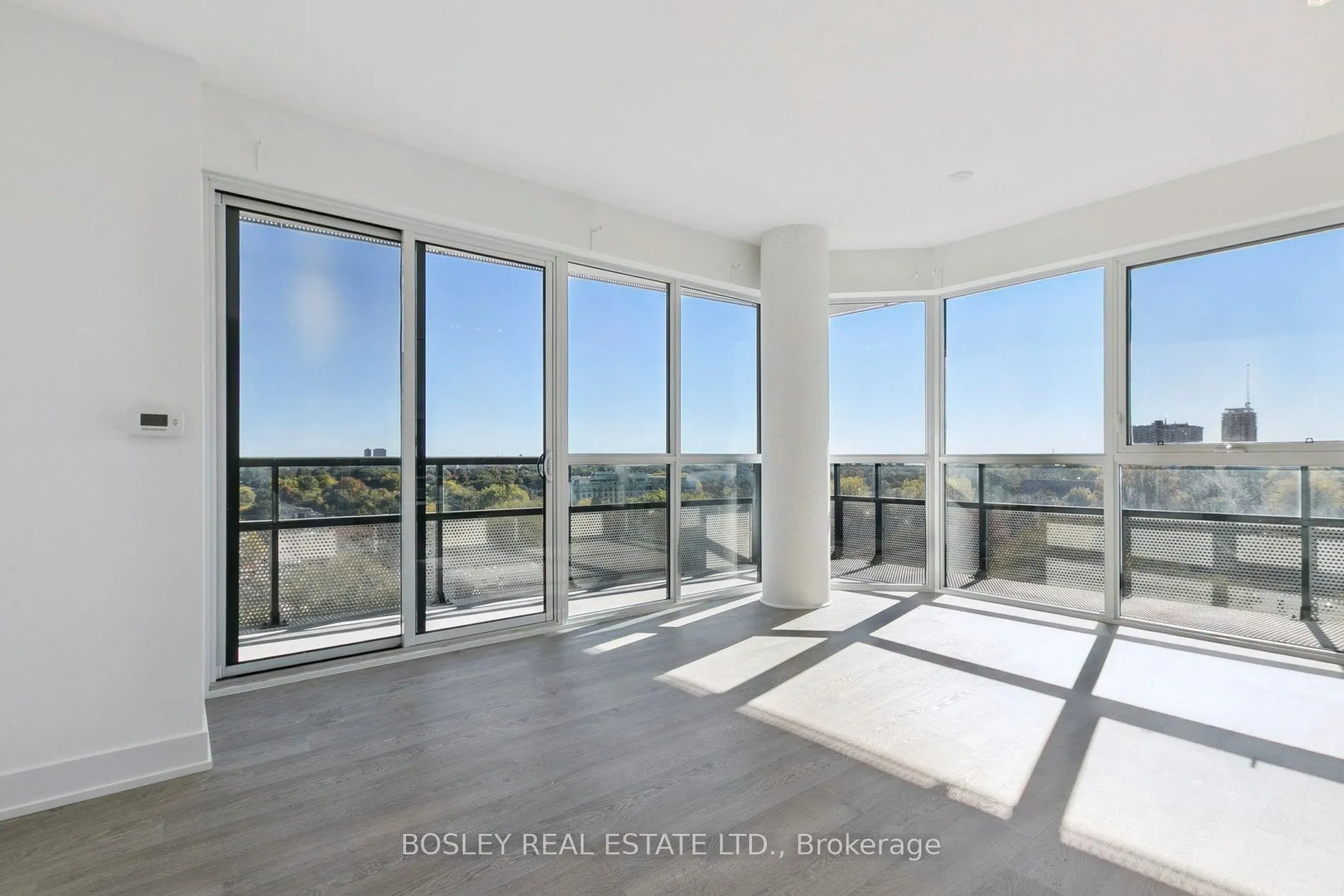 11 Lillian Street, #902