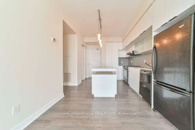 110 Charles Street E, #4108