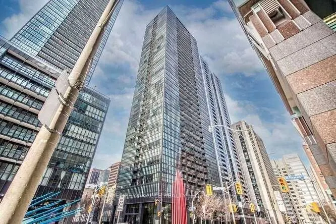 110 Charles Street E, #4108