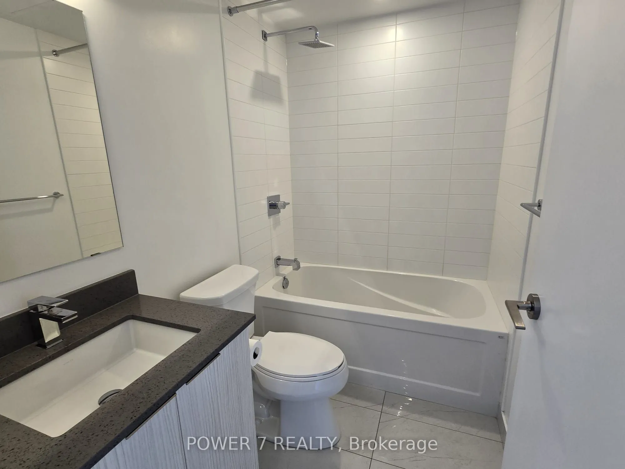501 Yonge Street, #3511