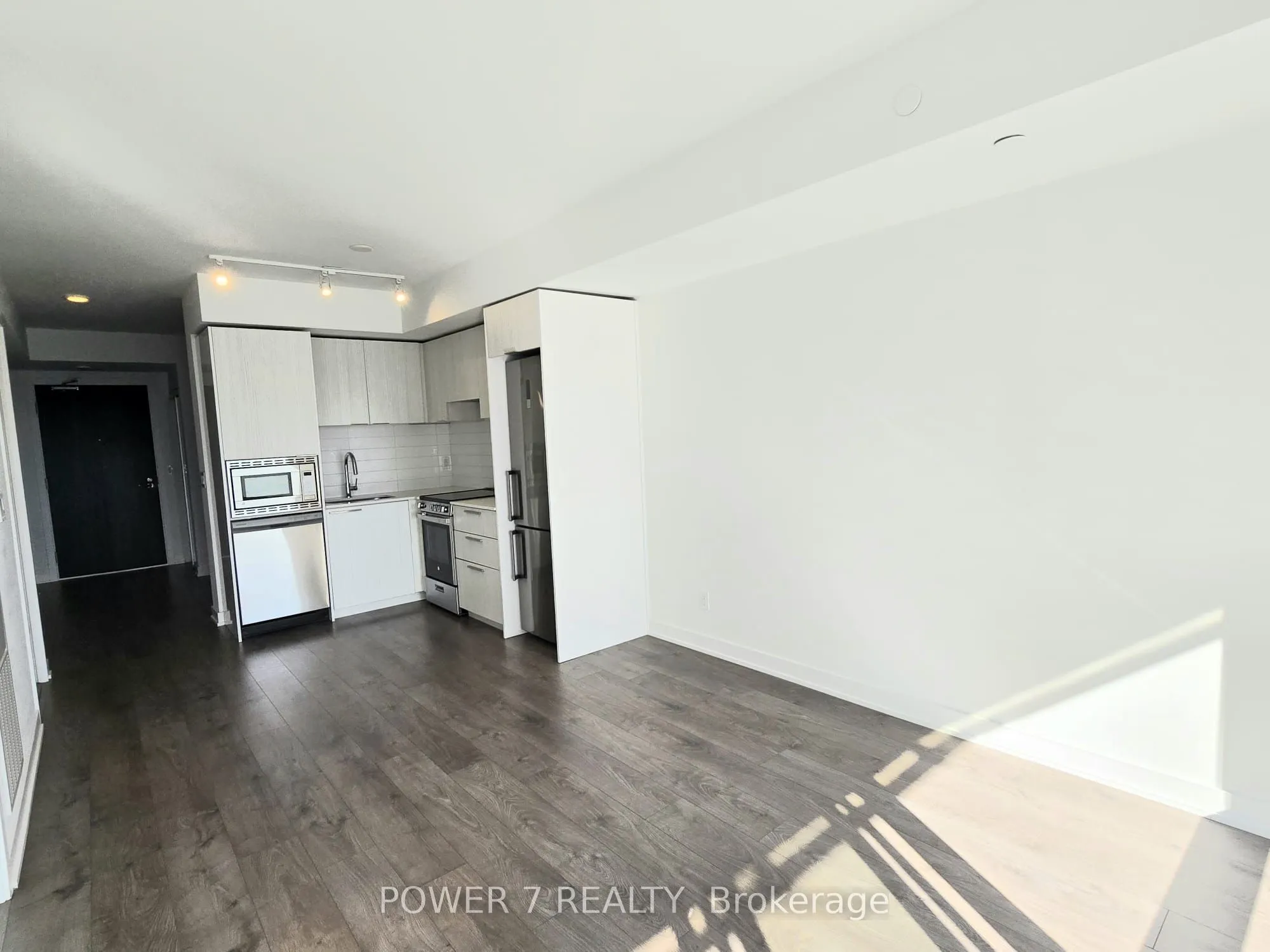 501 Yonge Street, #3511
