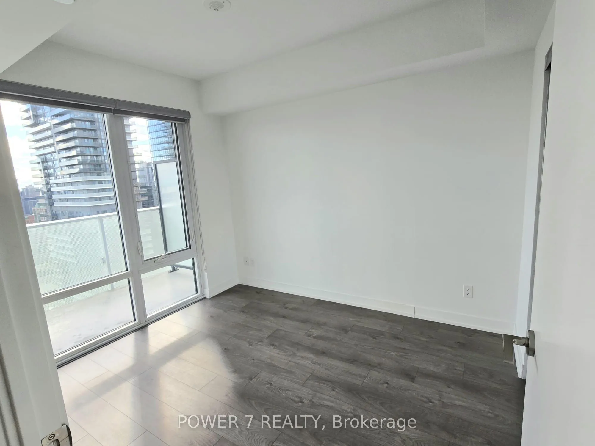 501 Yonge Street, #3511