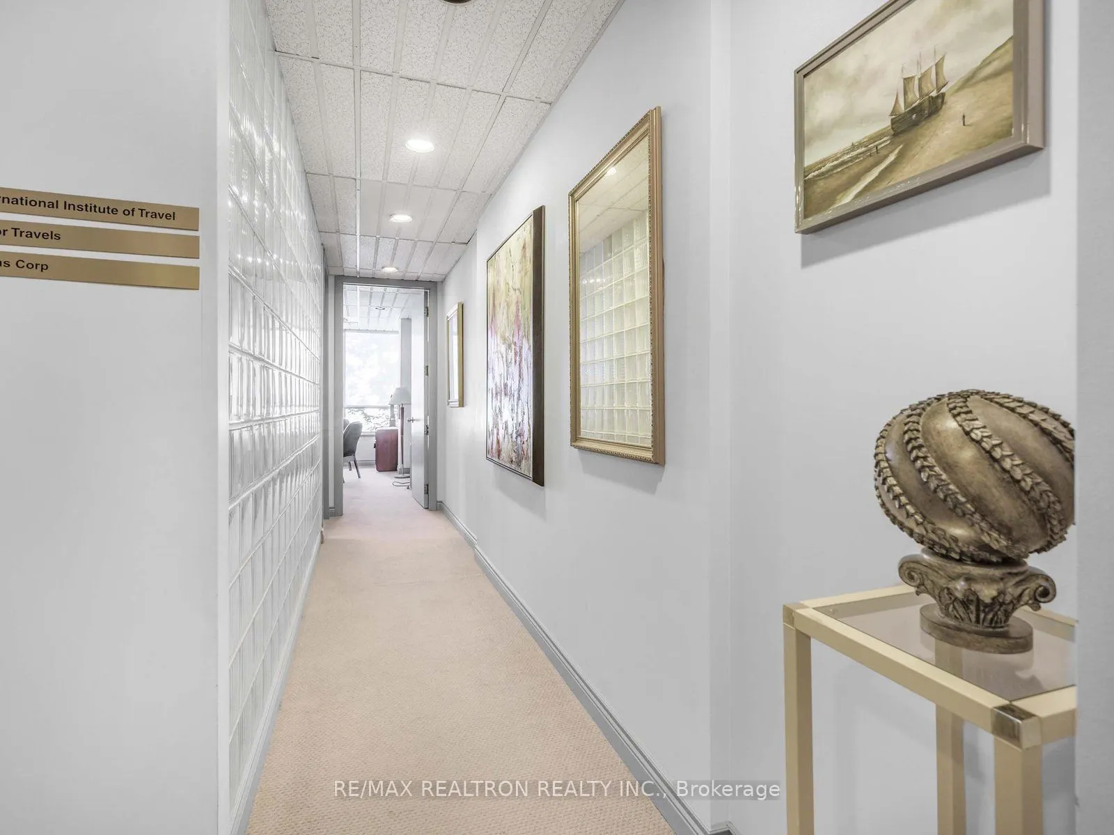 120 Carlton Street, #404