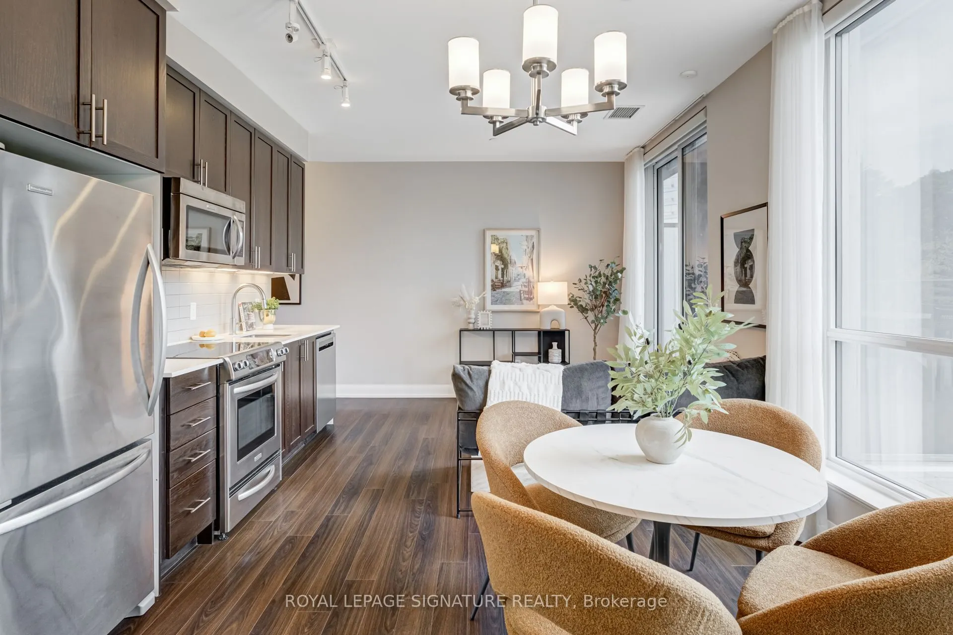 18 Graydon Hall Drive, #205