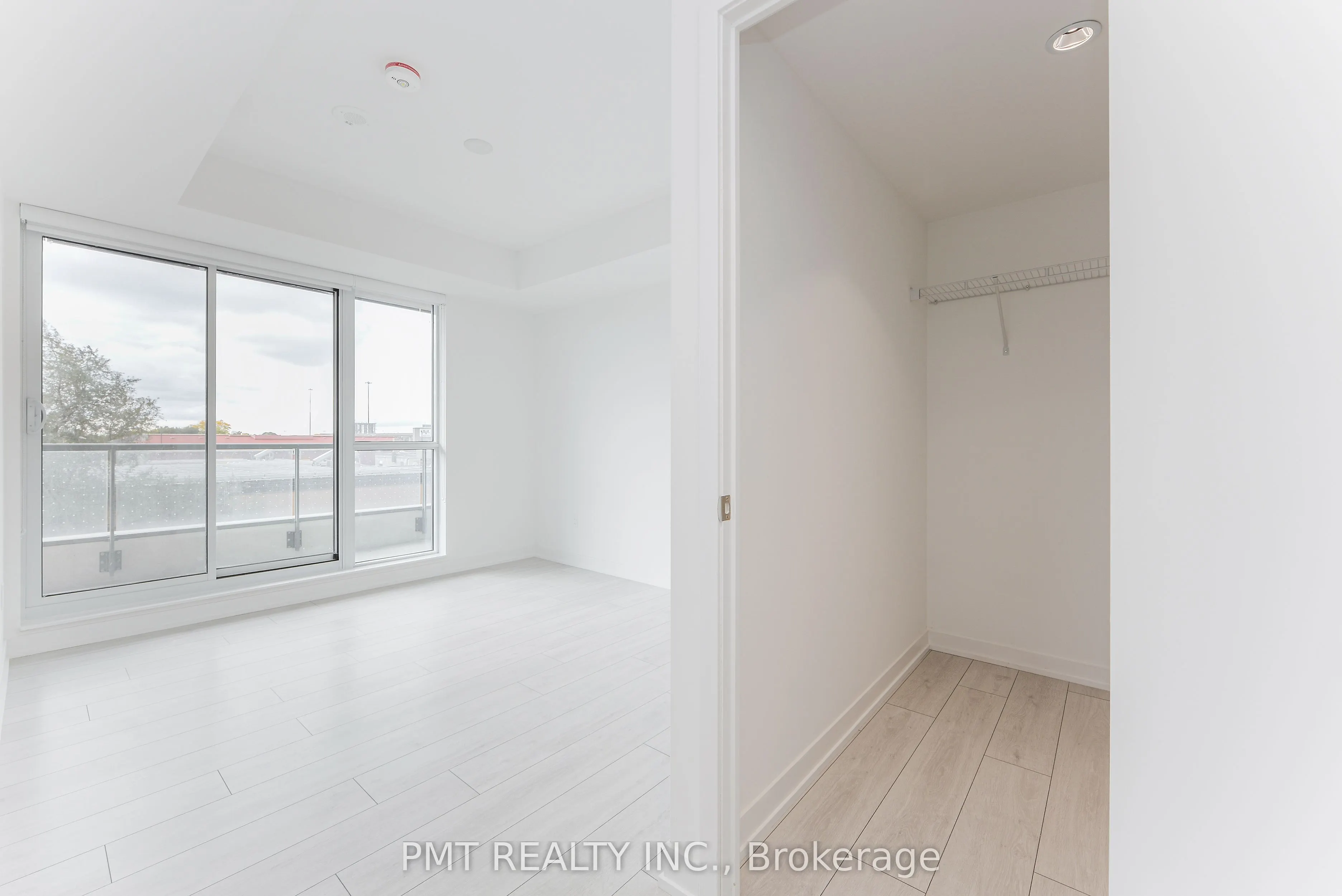 31 Tippett Road, #301