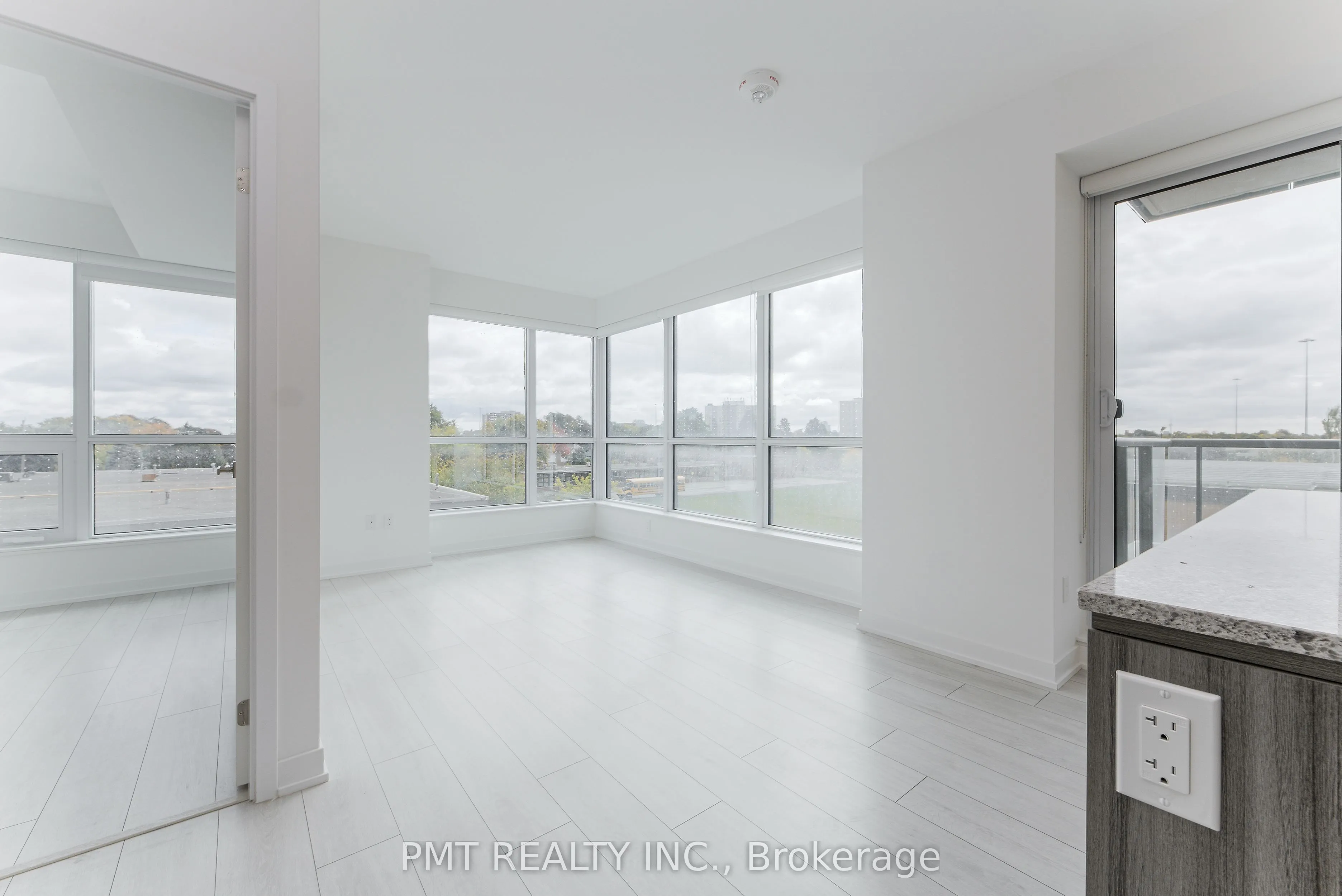 31 Tippett Road, #301