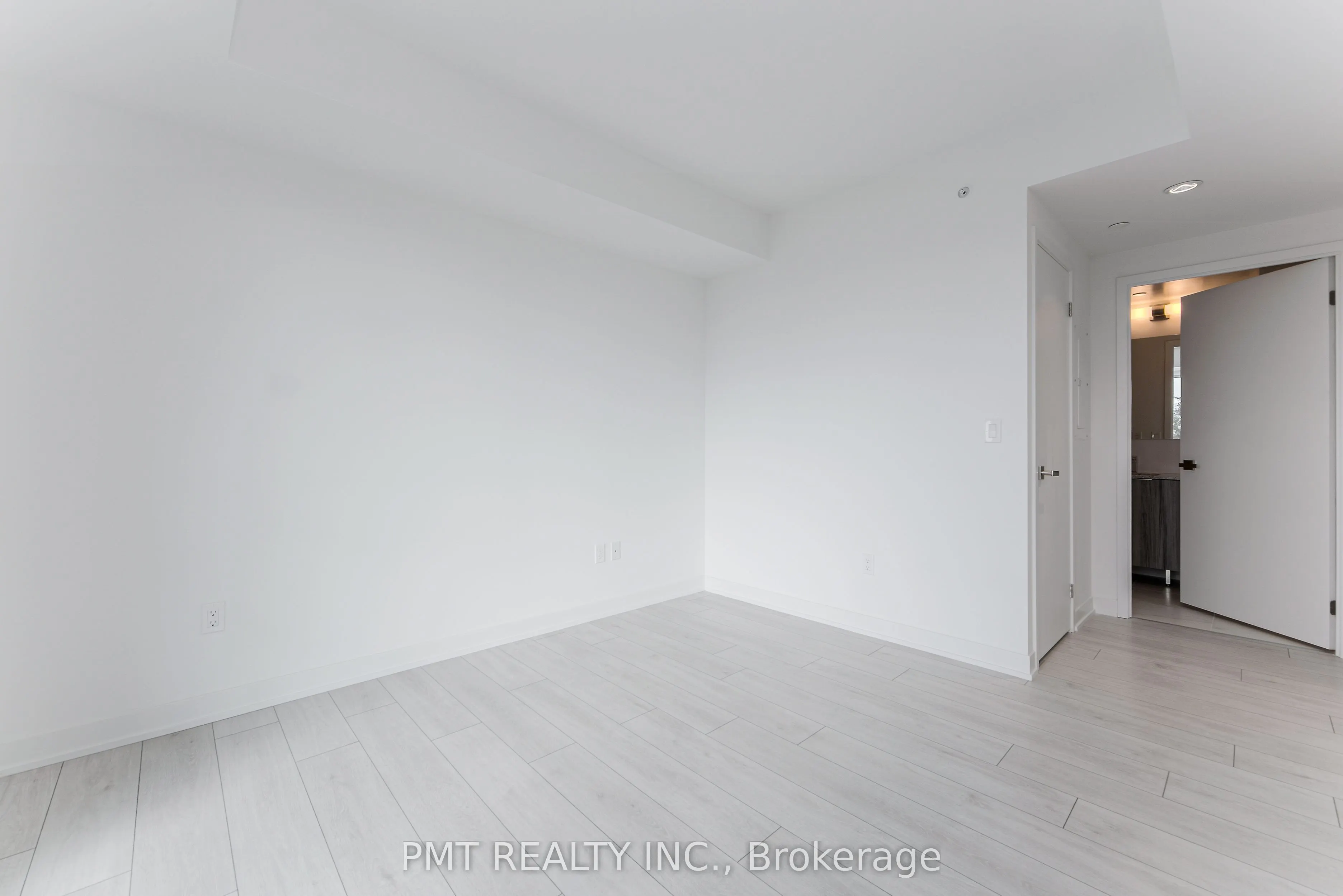 31 Tippett Road, #301
