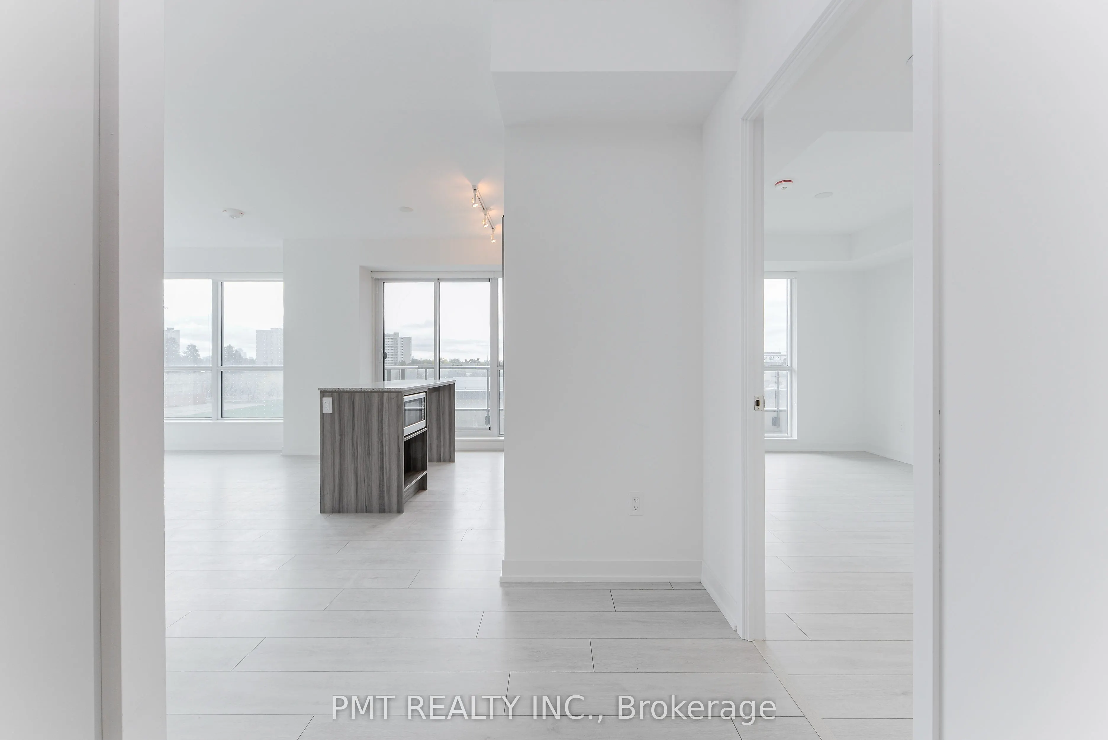 31 Tippett Road, #301
