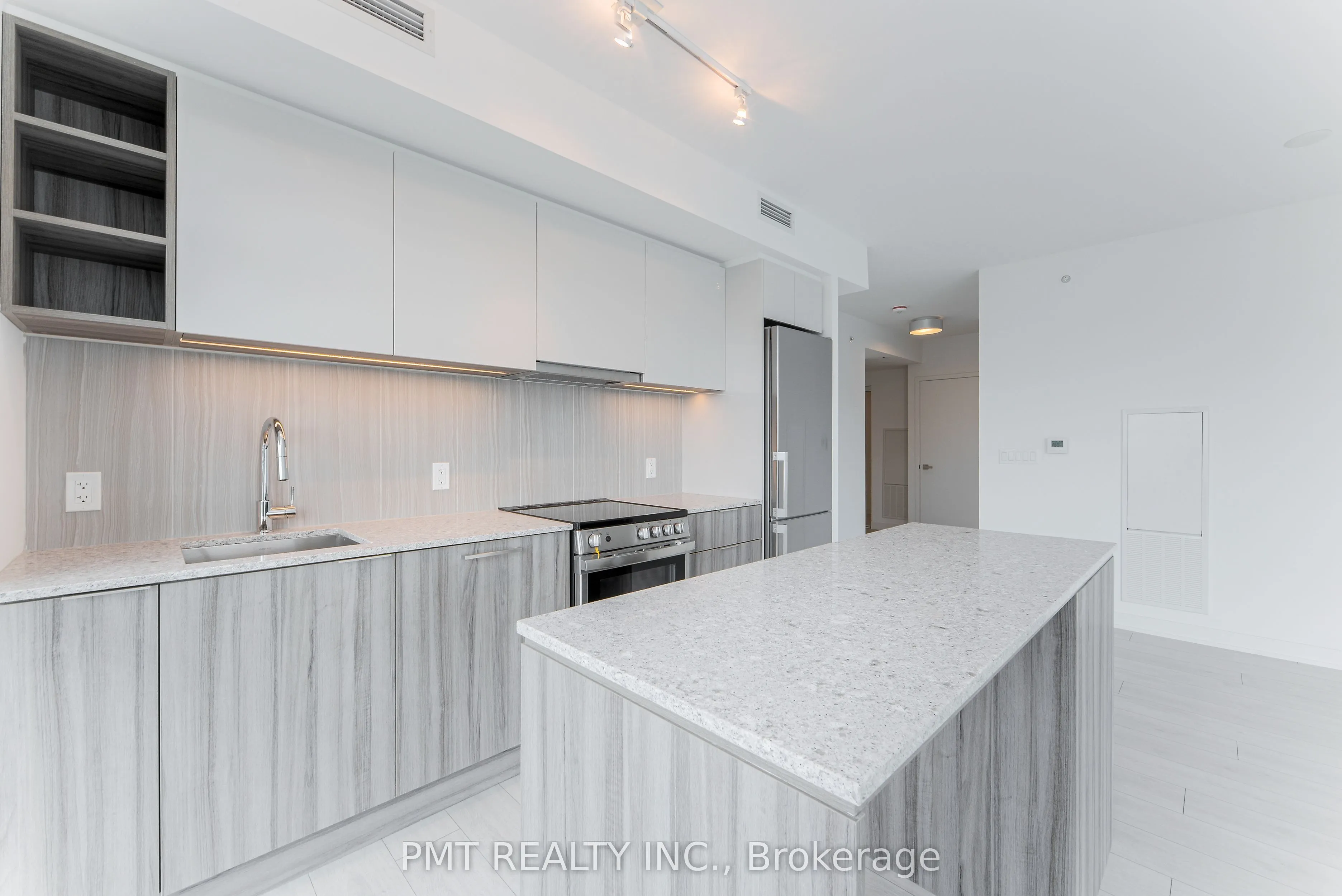 31 Tippett Road, #301