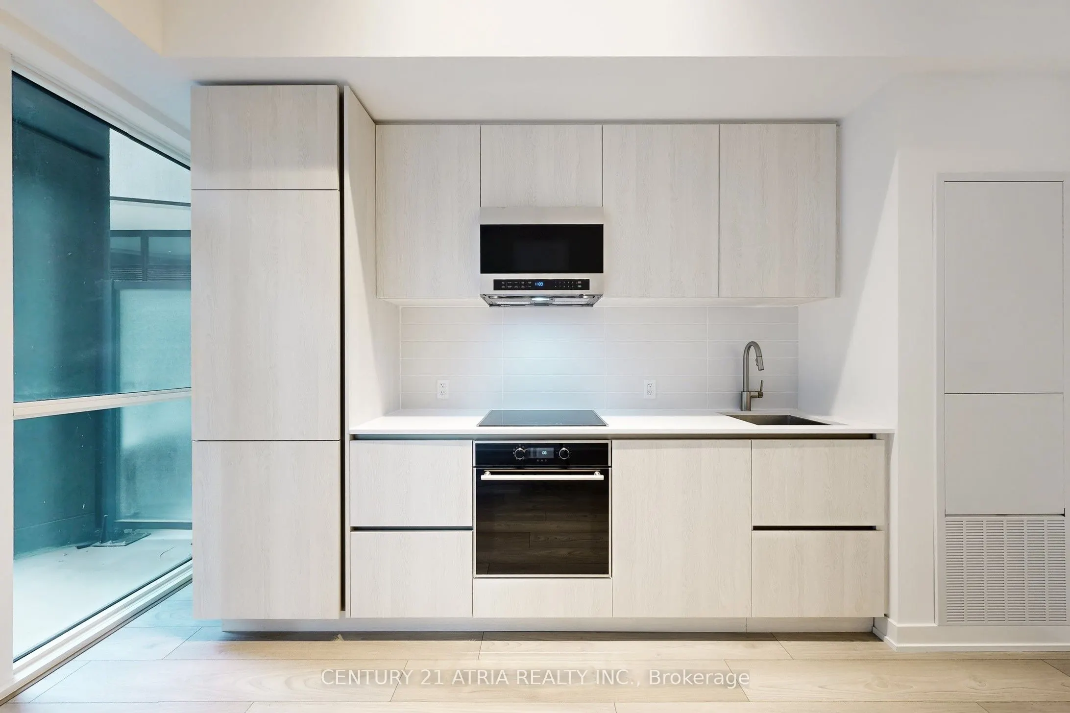 110 Broadway Avenue, #411