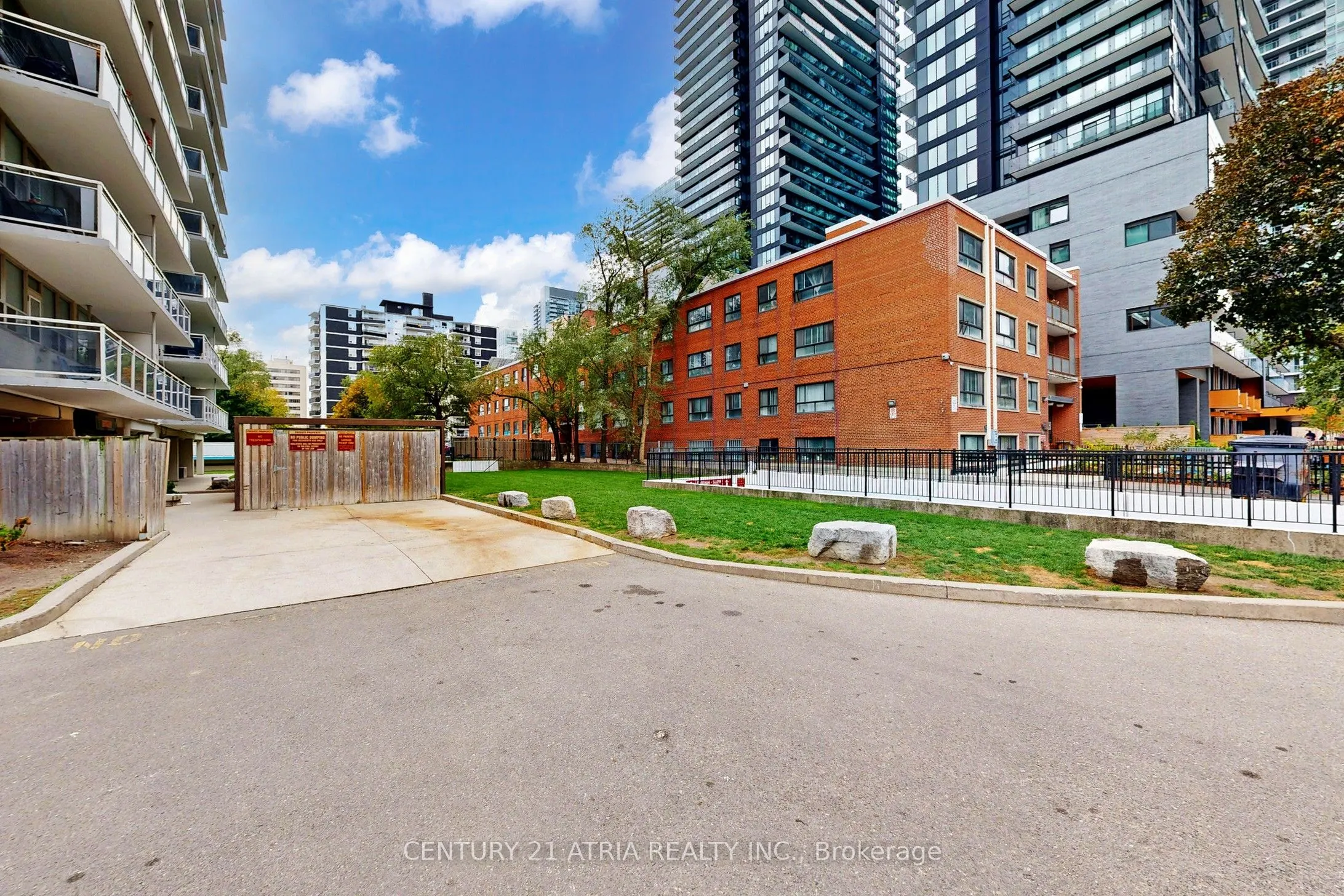 110 Broadway Avenue, #411