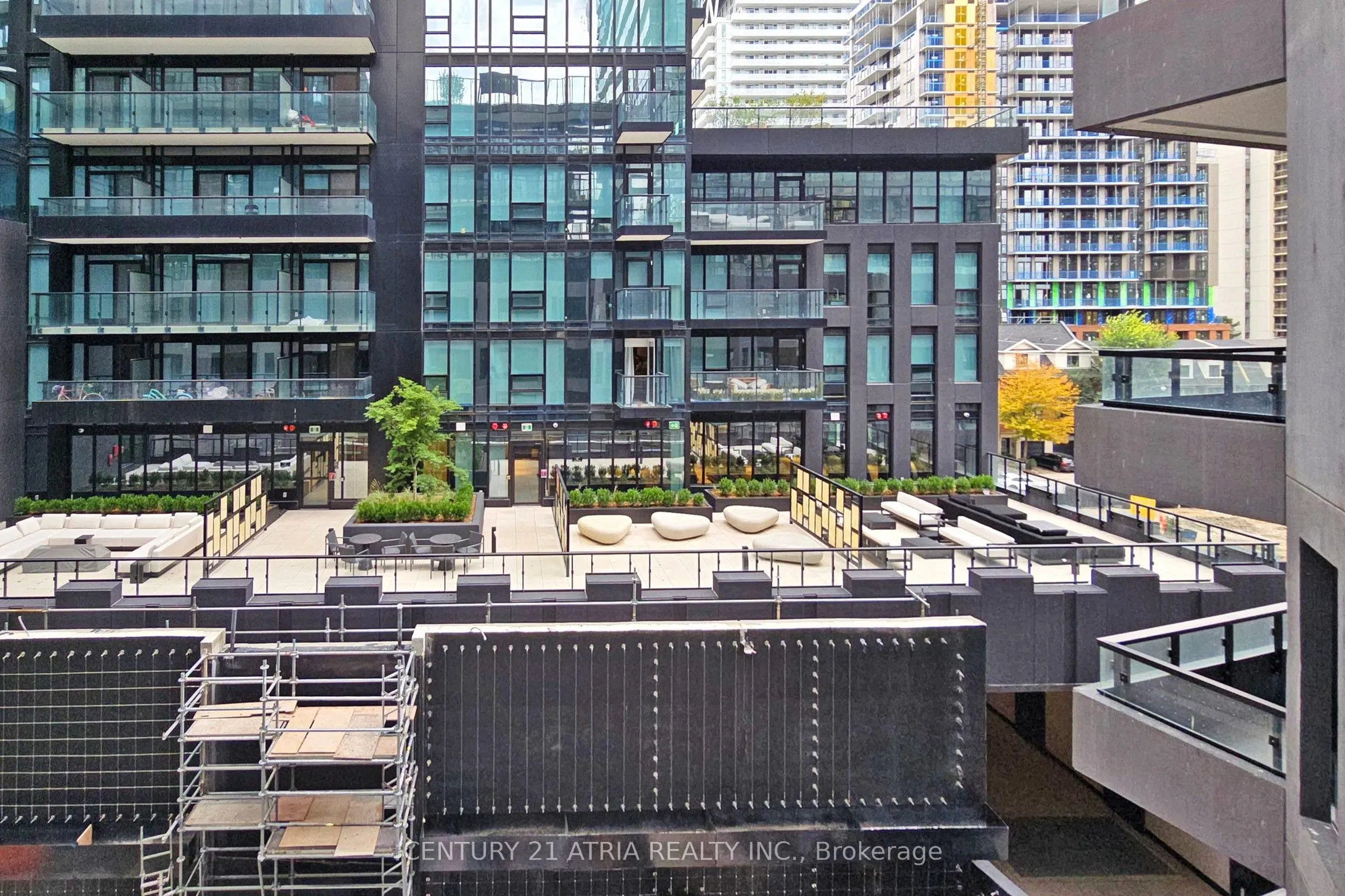 110 Broadway Avenue, #411