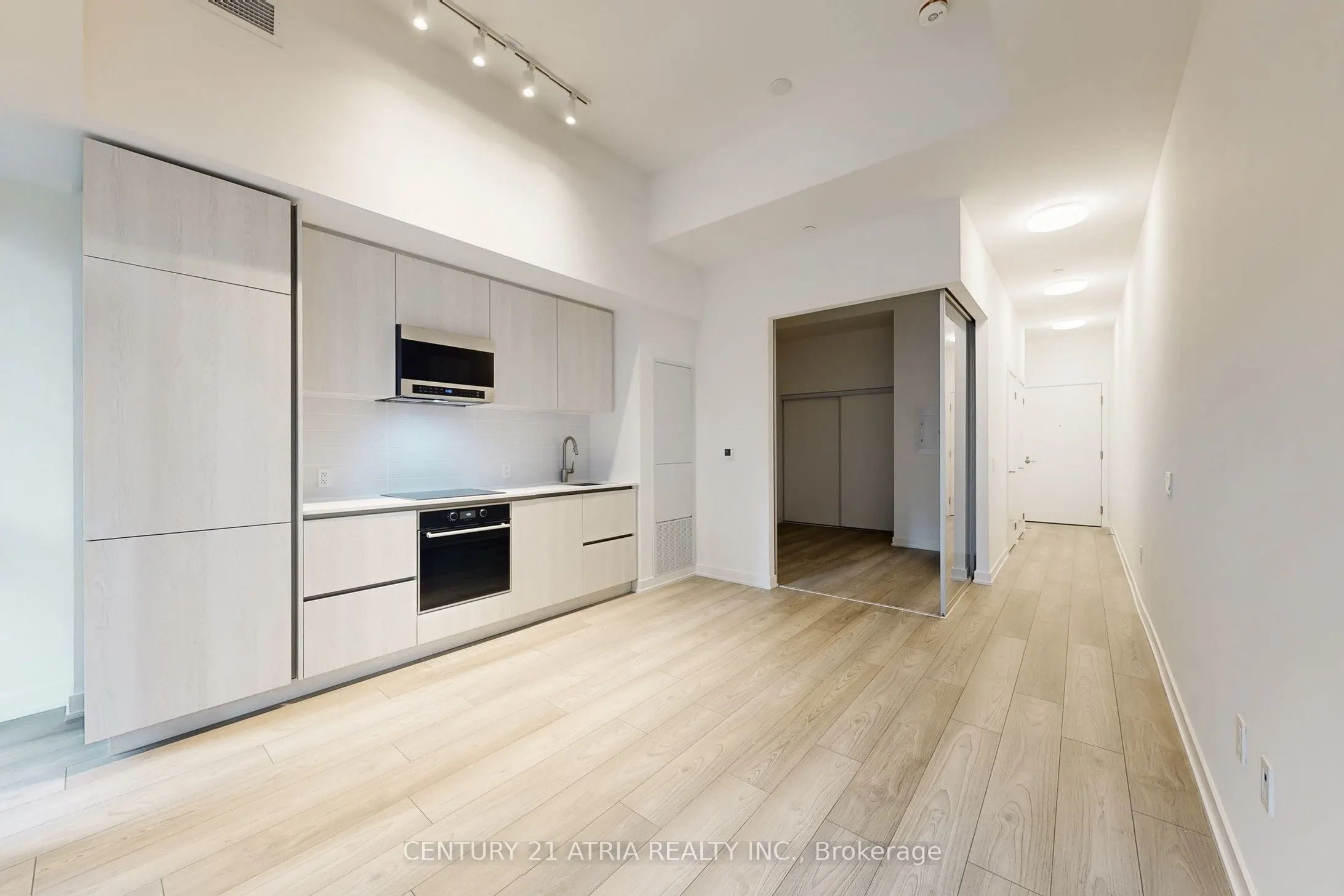 110 Broadway Avenue, #411