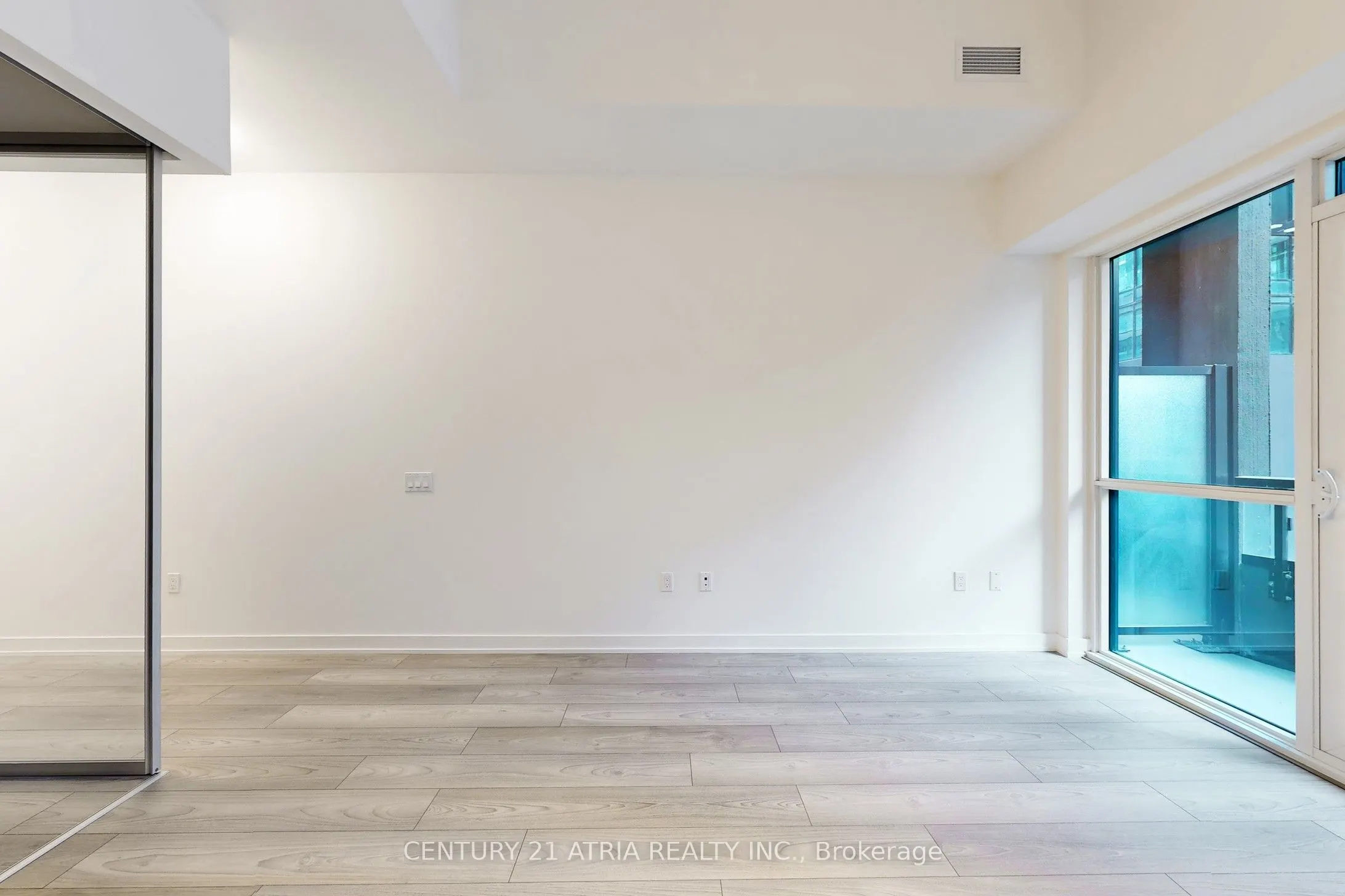 110 Broadway Avenue, #411