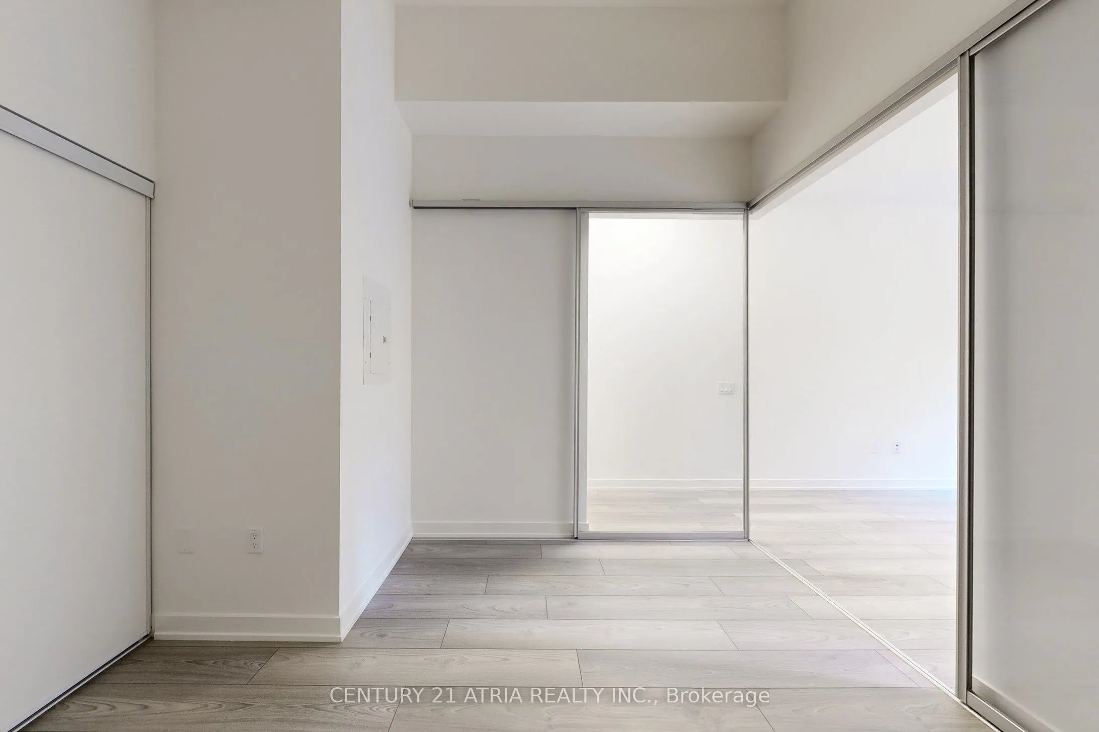 110 Broadway Avenue, #411