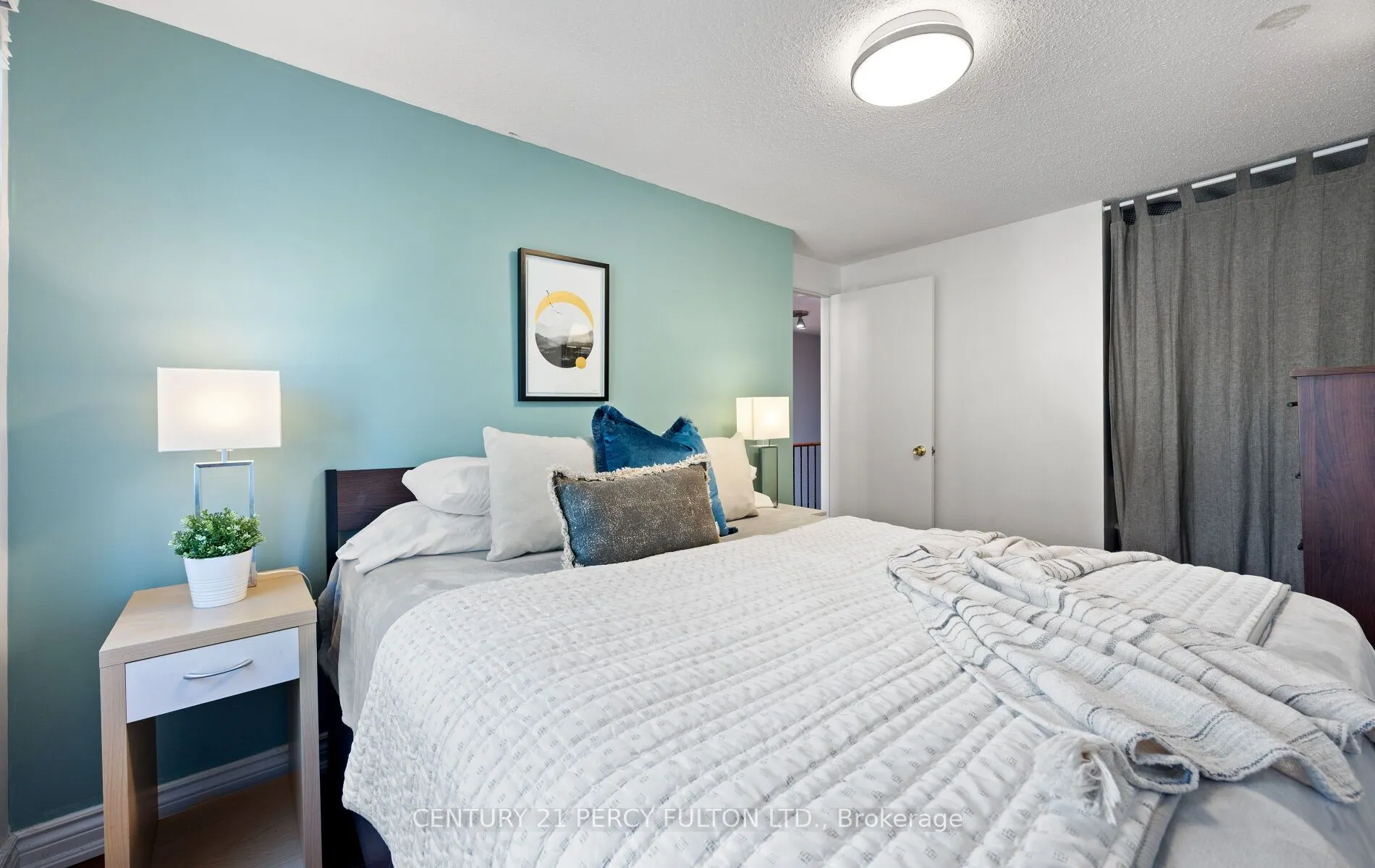 57 Golden Appleway, #111
