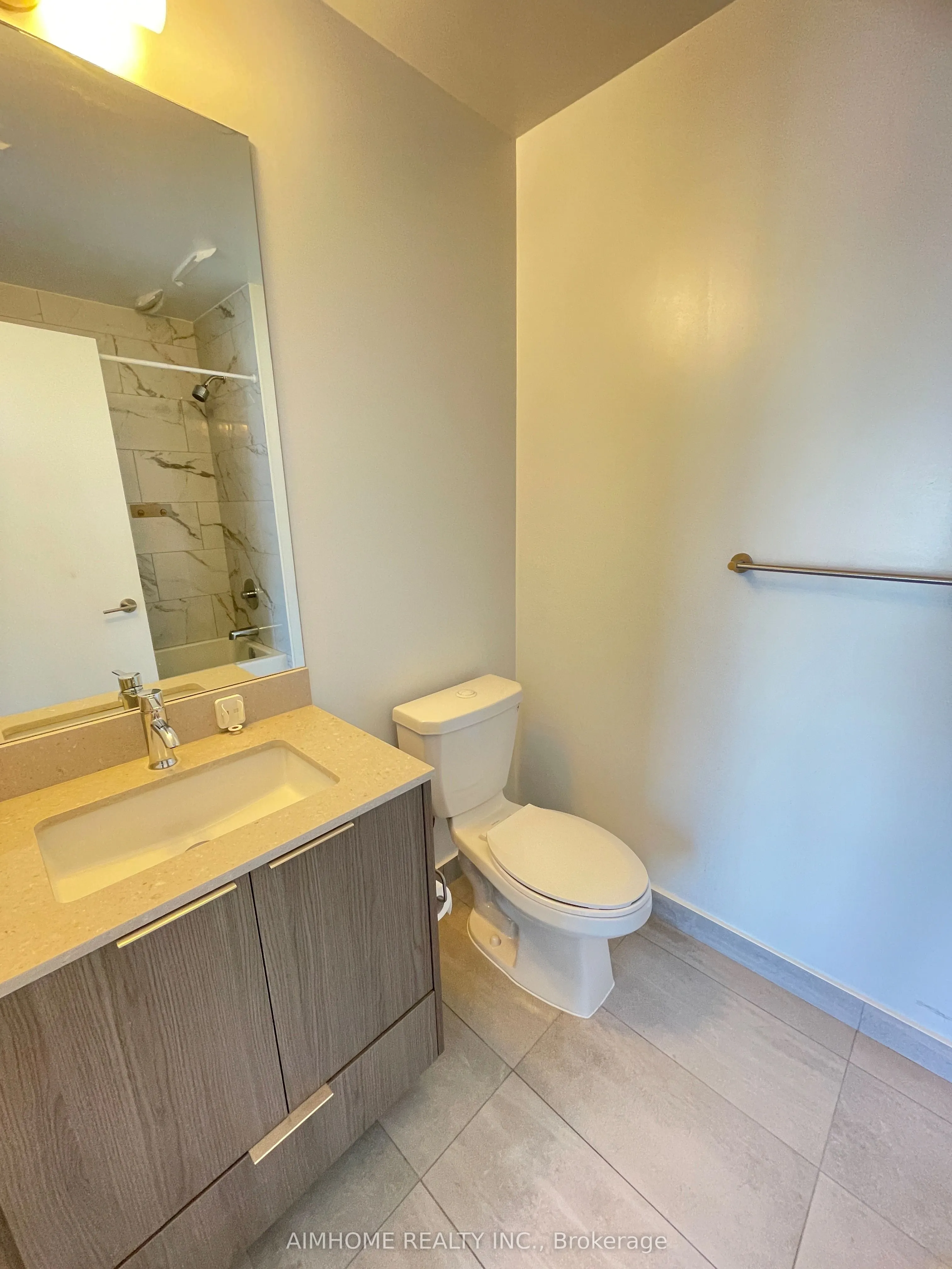 32 Forest Manor Road, #2805