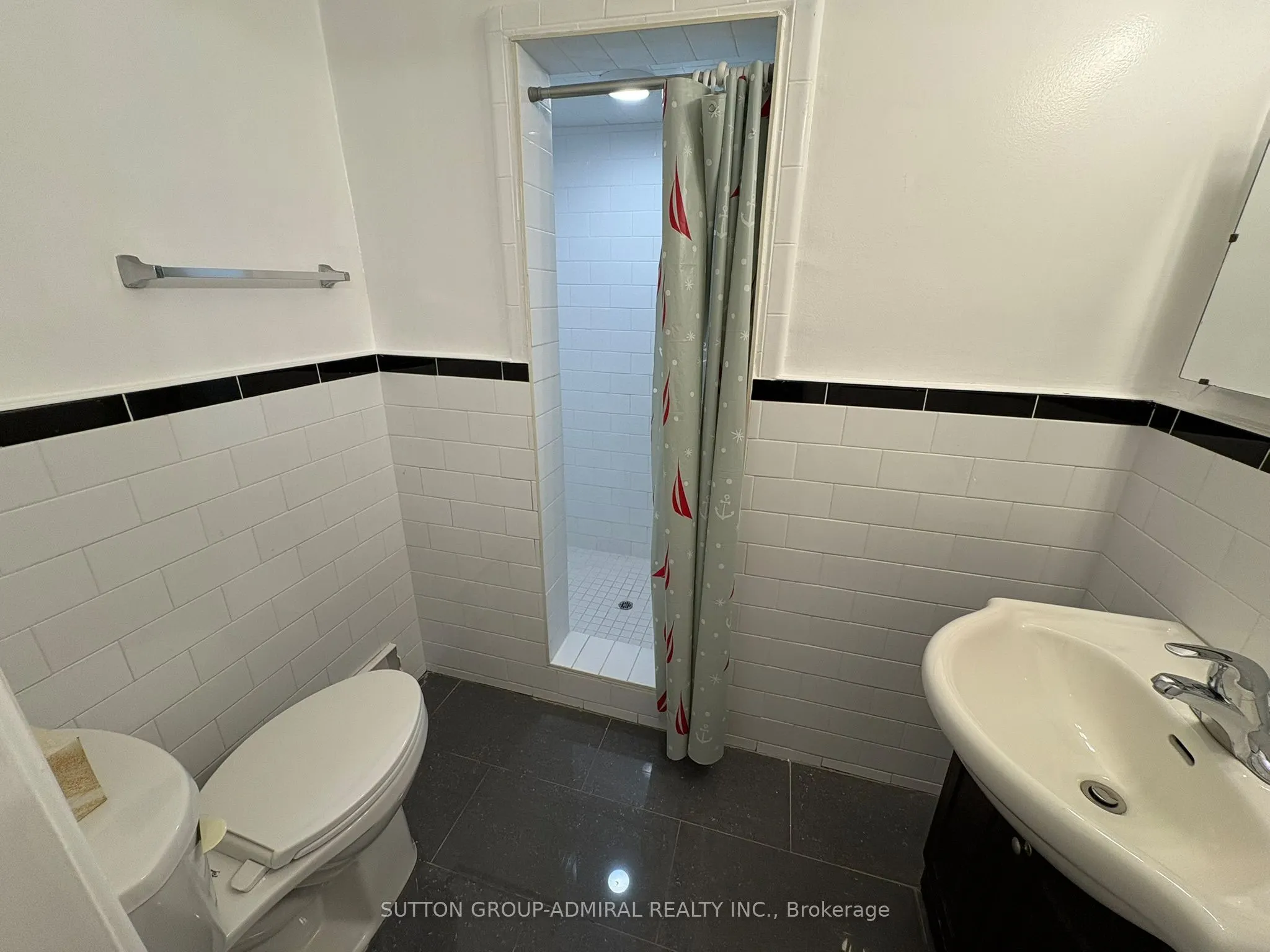20 Meadowbrook Road, #2