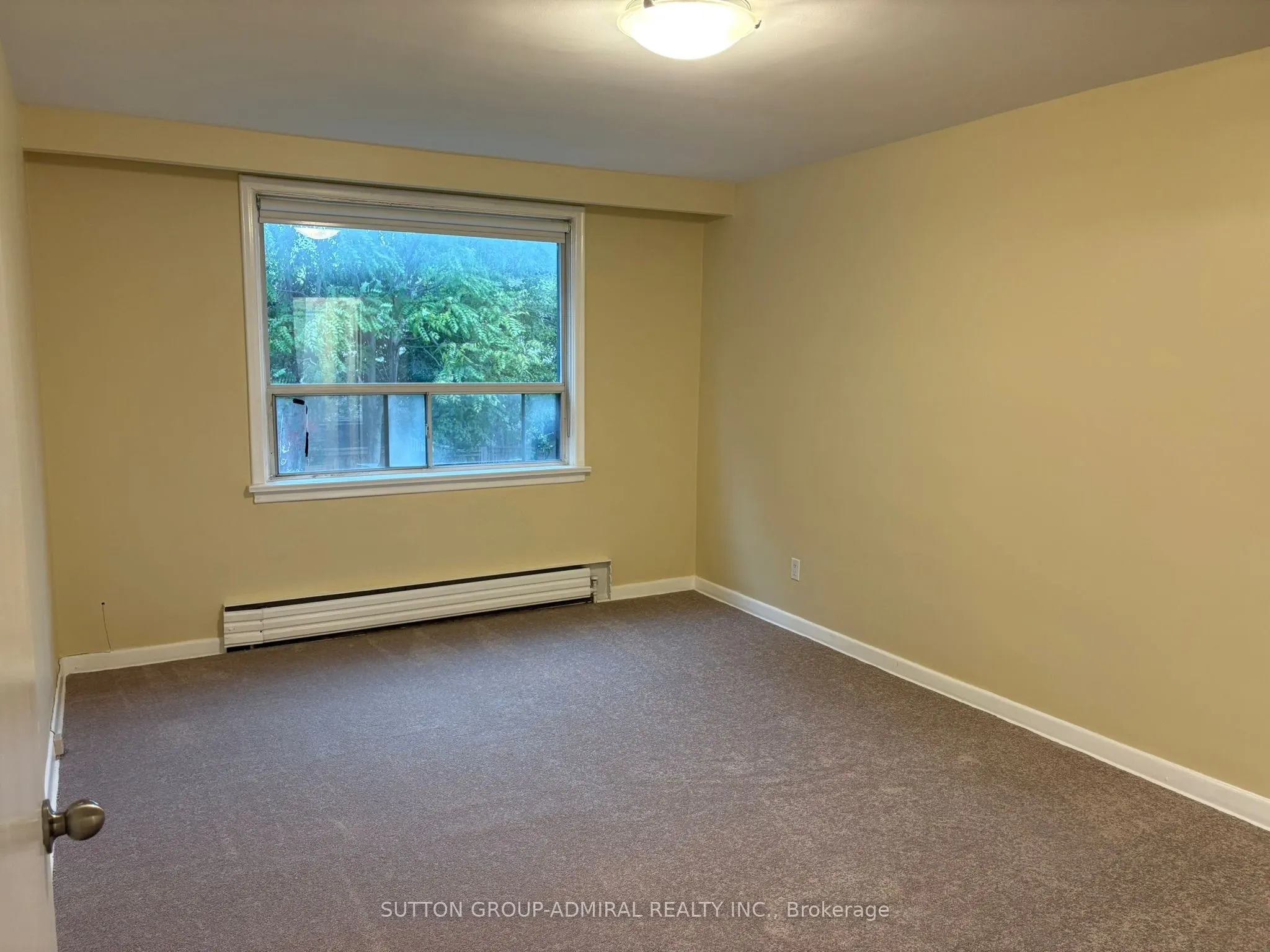 20 Meadowbrook Road, #2