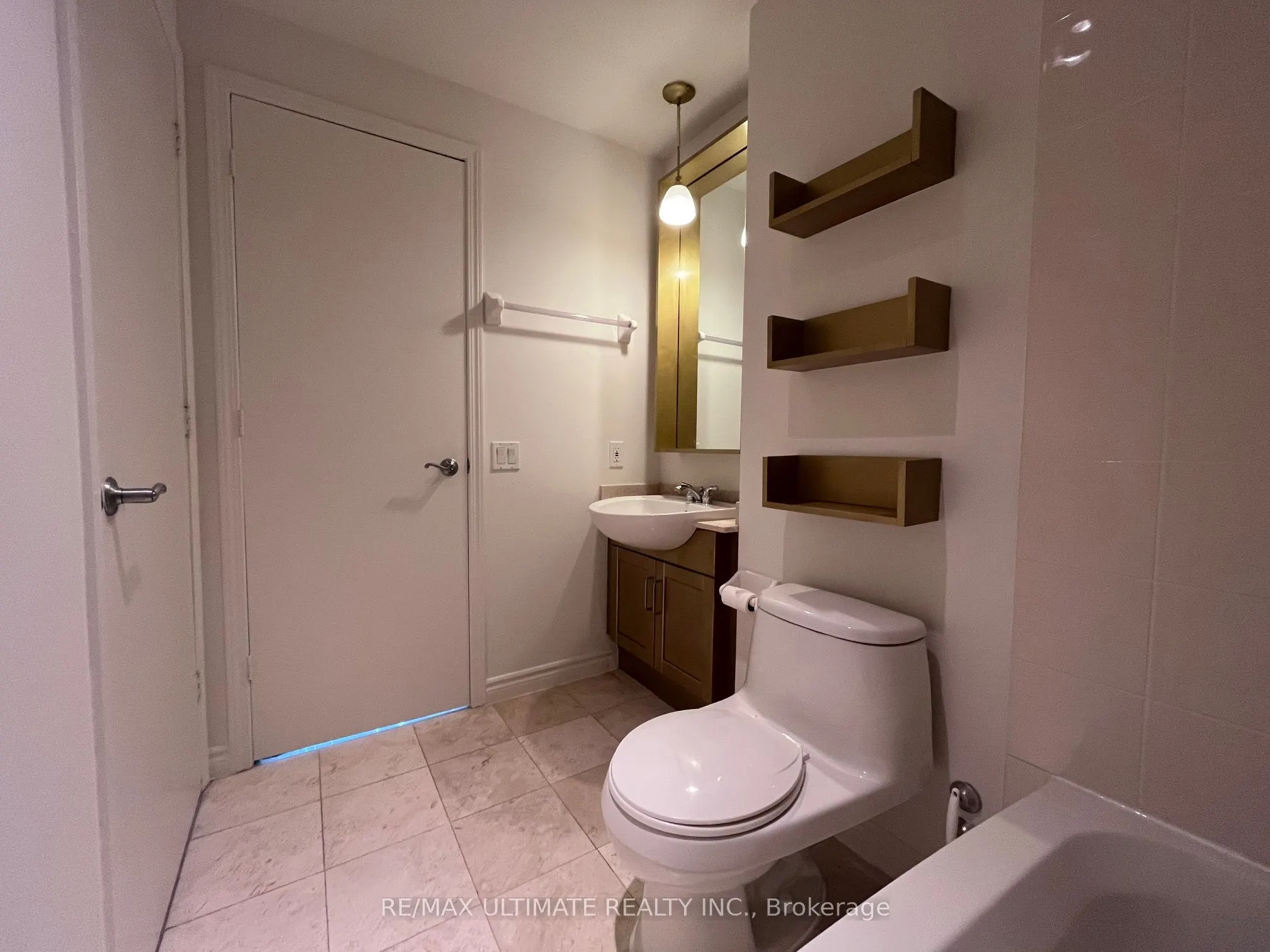 60 Byng Avenue, #1411
