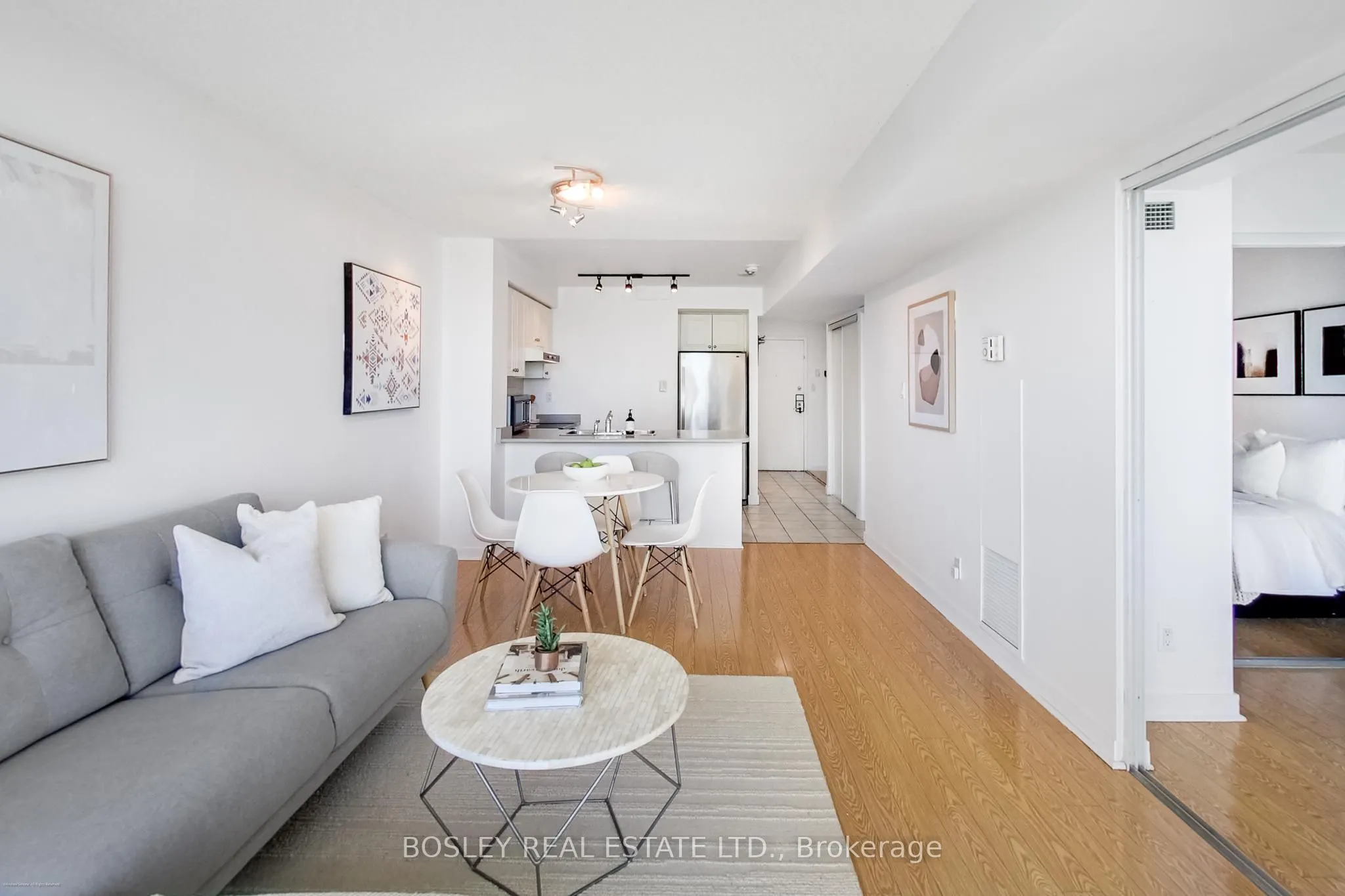 650 Queens Quay W, #508