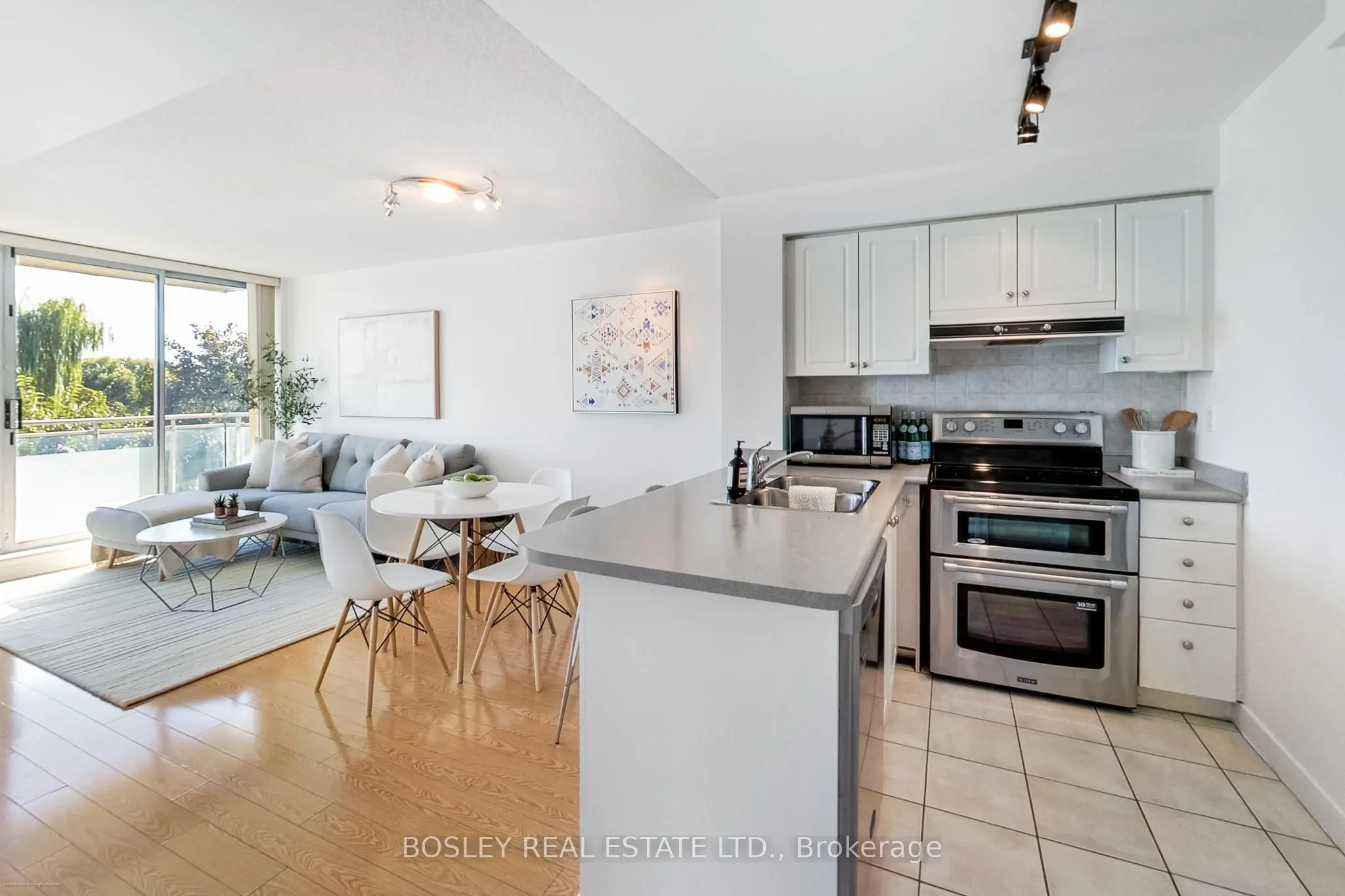 650 Queens Quay W, #508