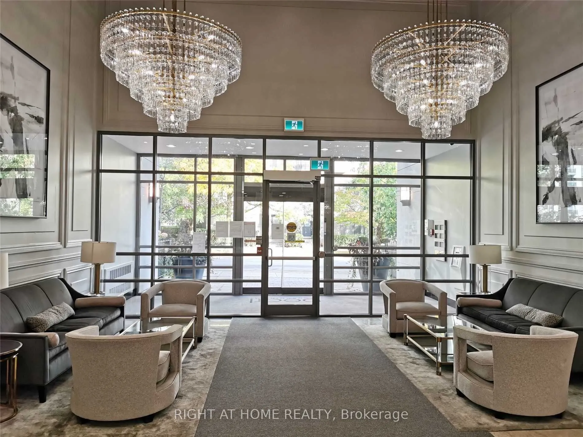 35 Hollywood Avenue, #Ph215