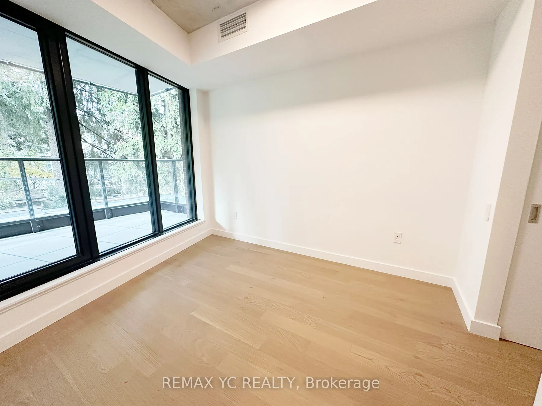 1720 Bayview Avenue, #214