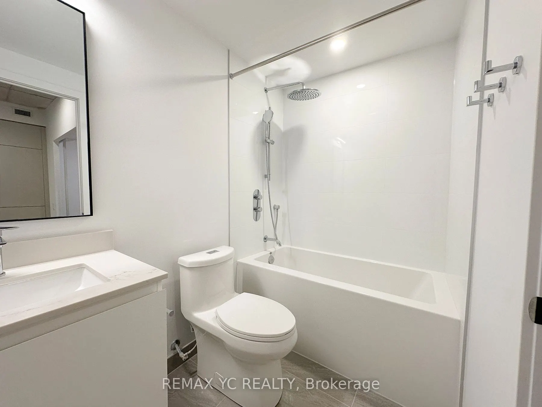 1720 Bayview Avenue, #214