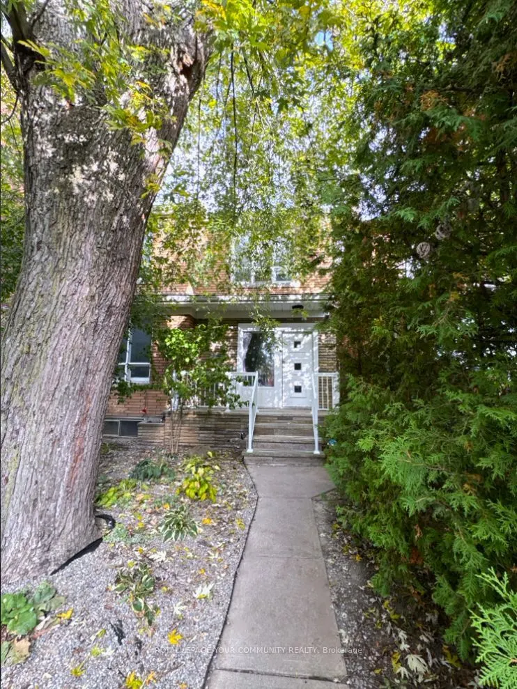 29 Raglan Avenue