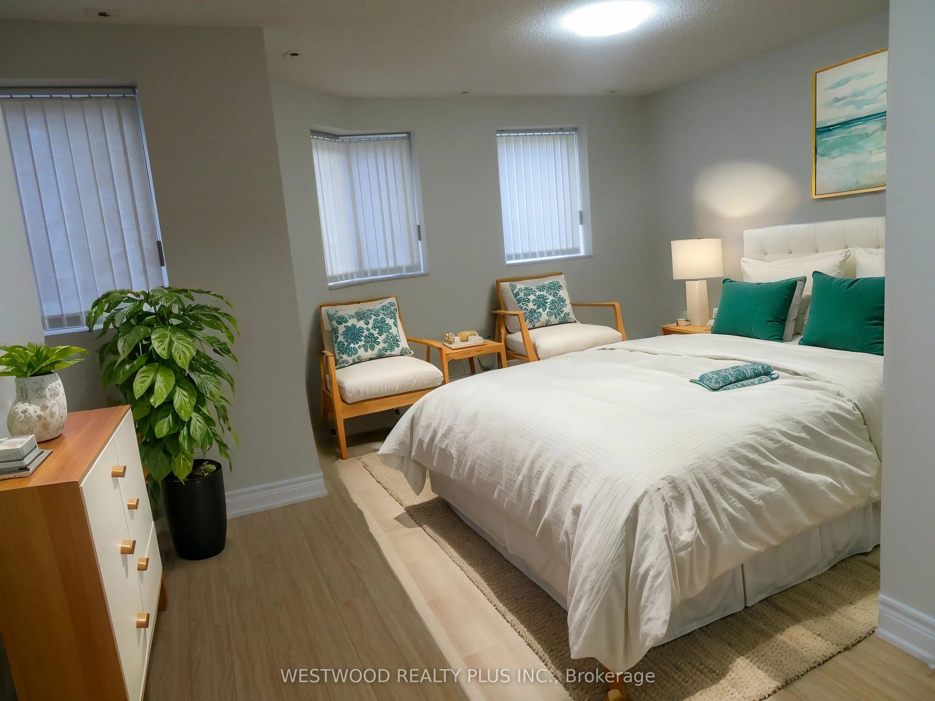 5418 Yonge Street, #Th125