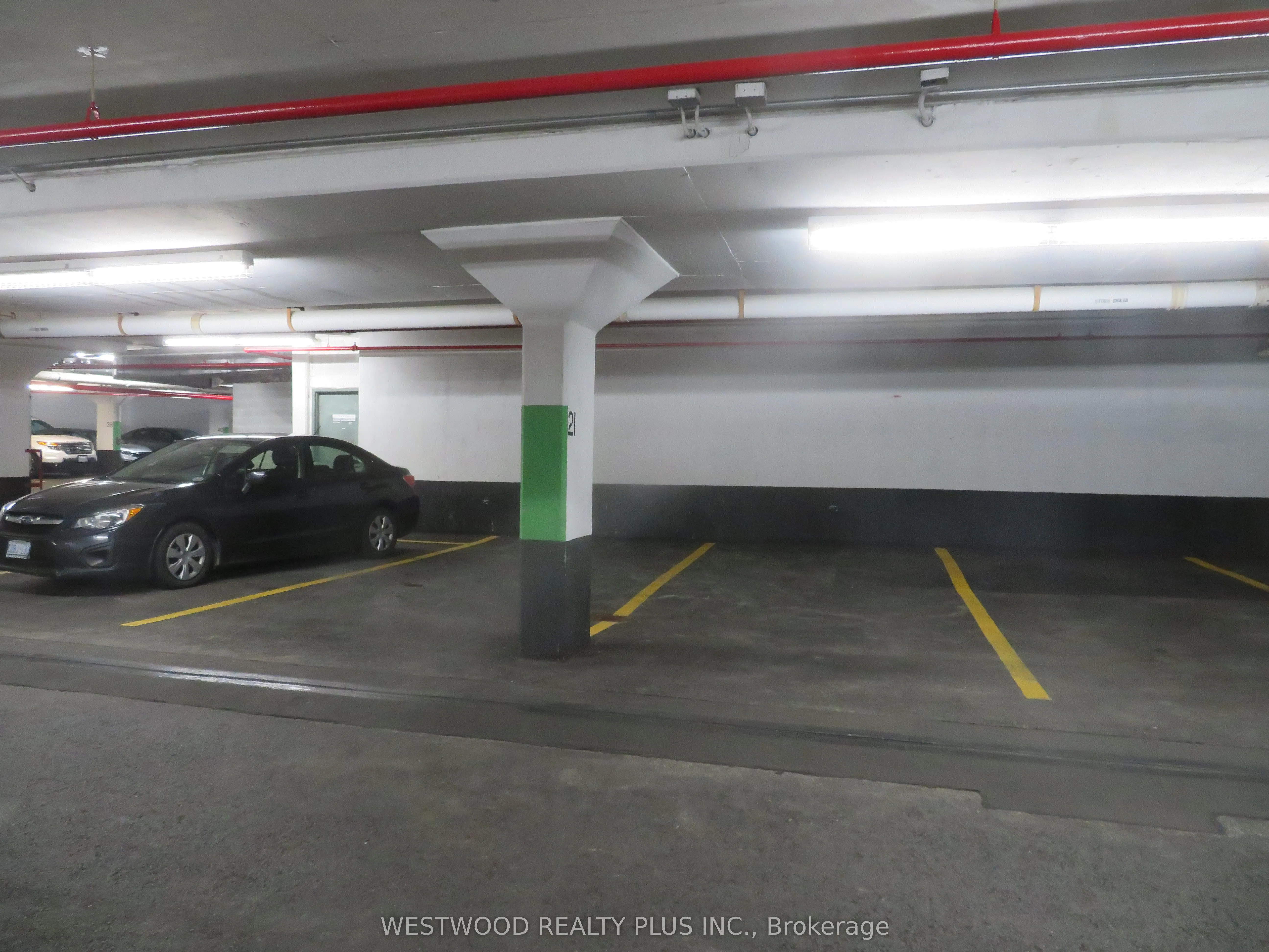 5418 Yonge Street, #Th125