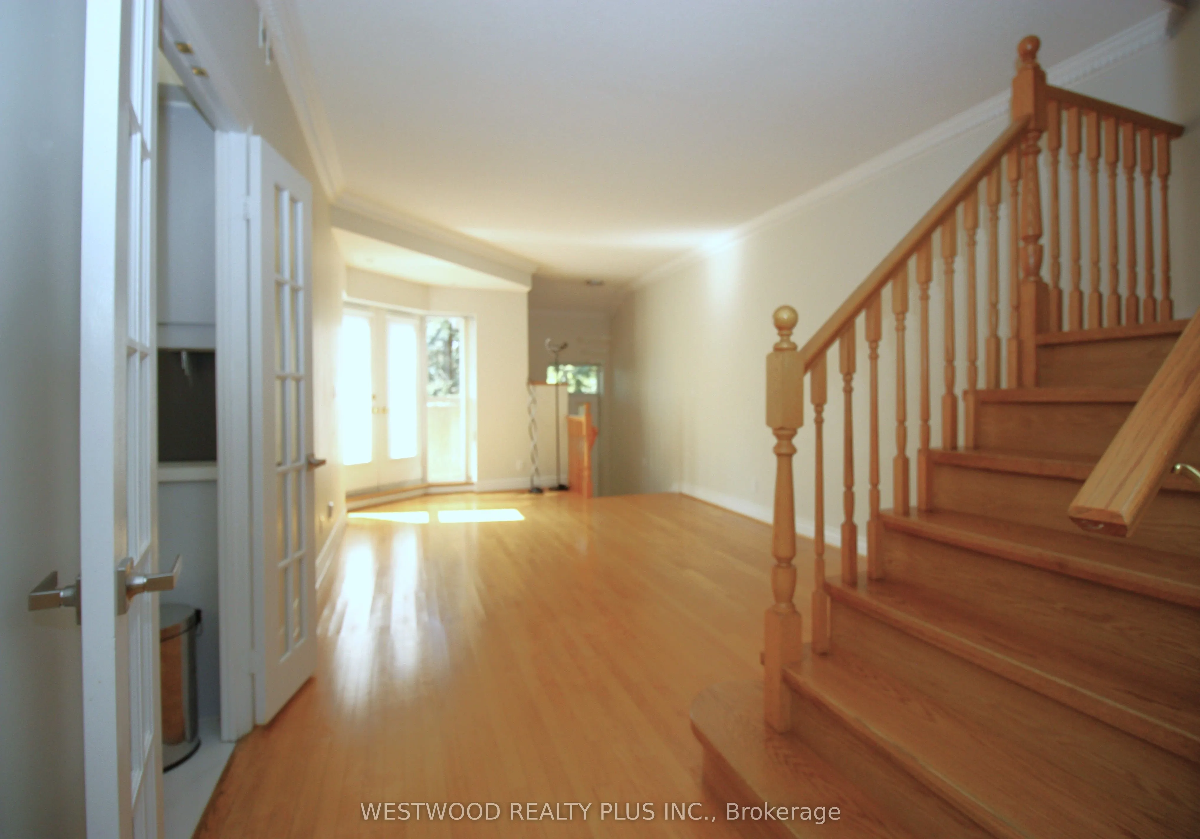 5418 Yonge Street, #Th125