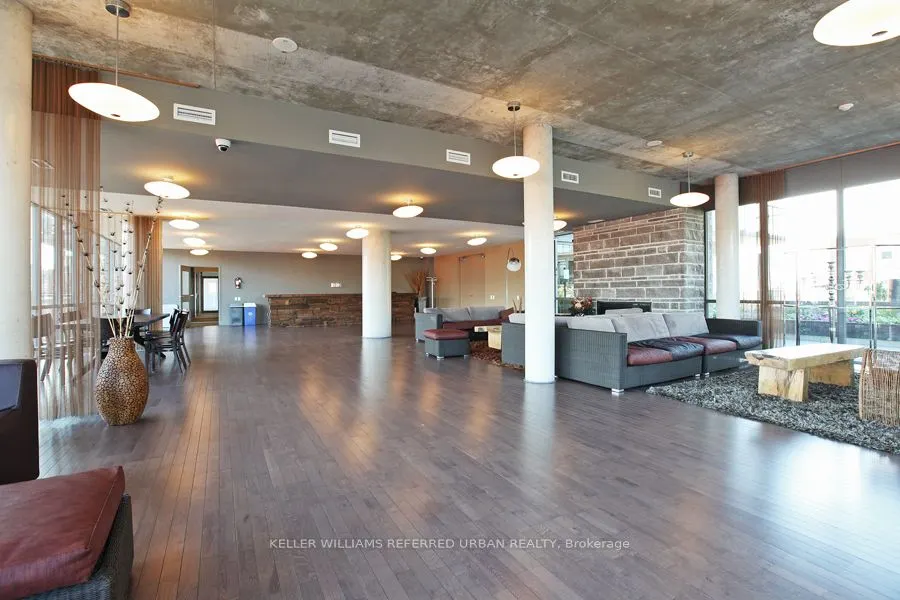 33 Mill Street, #1801