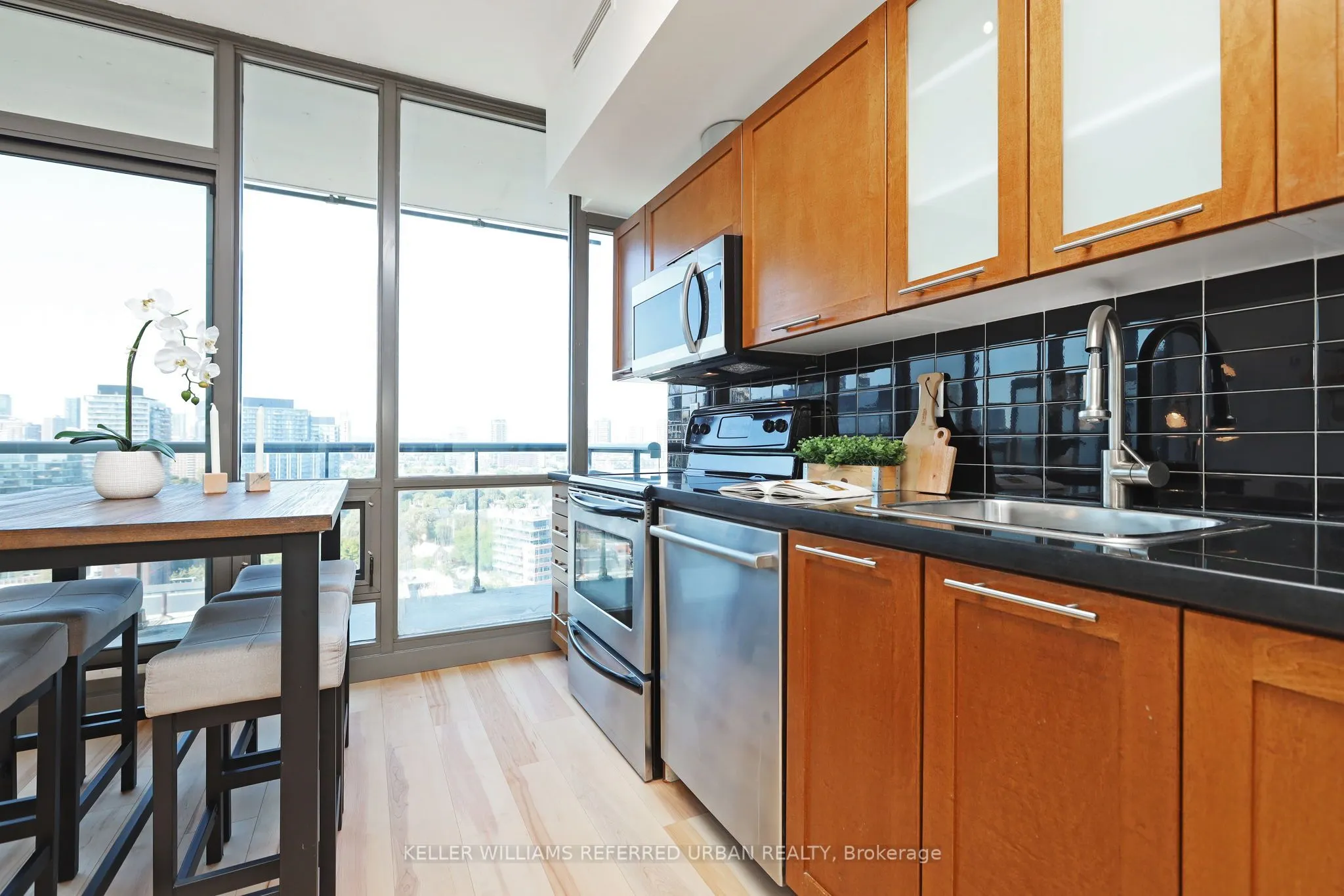 33 Mill Street, #1801