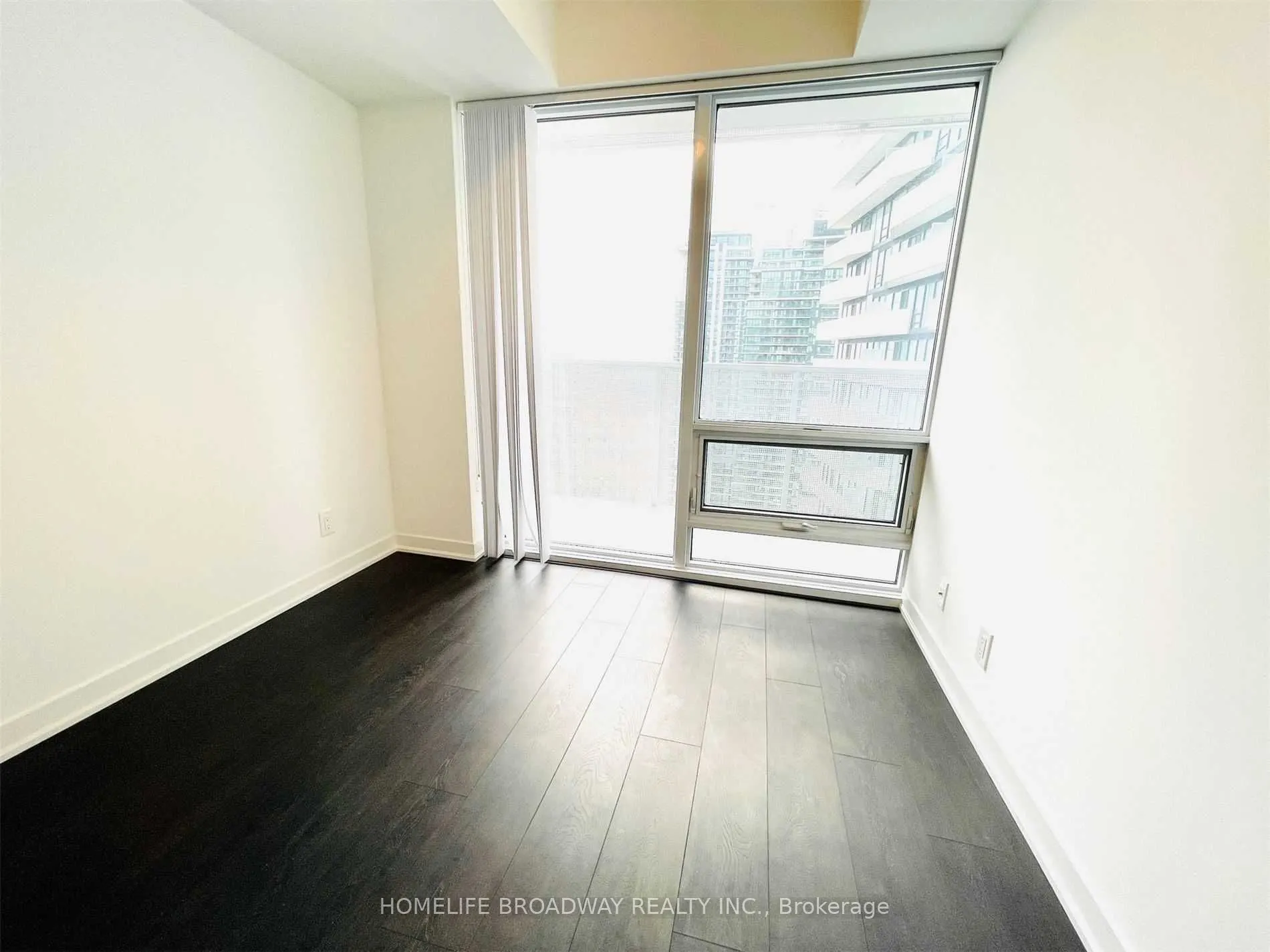 100 Harbour Street, #4006