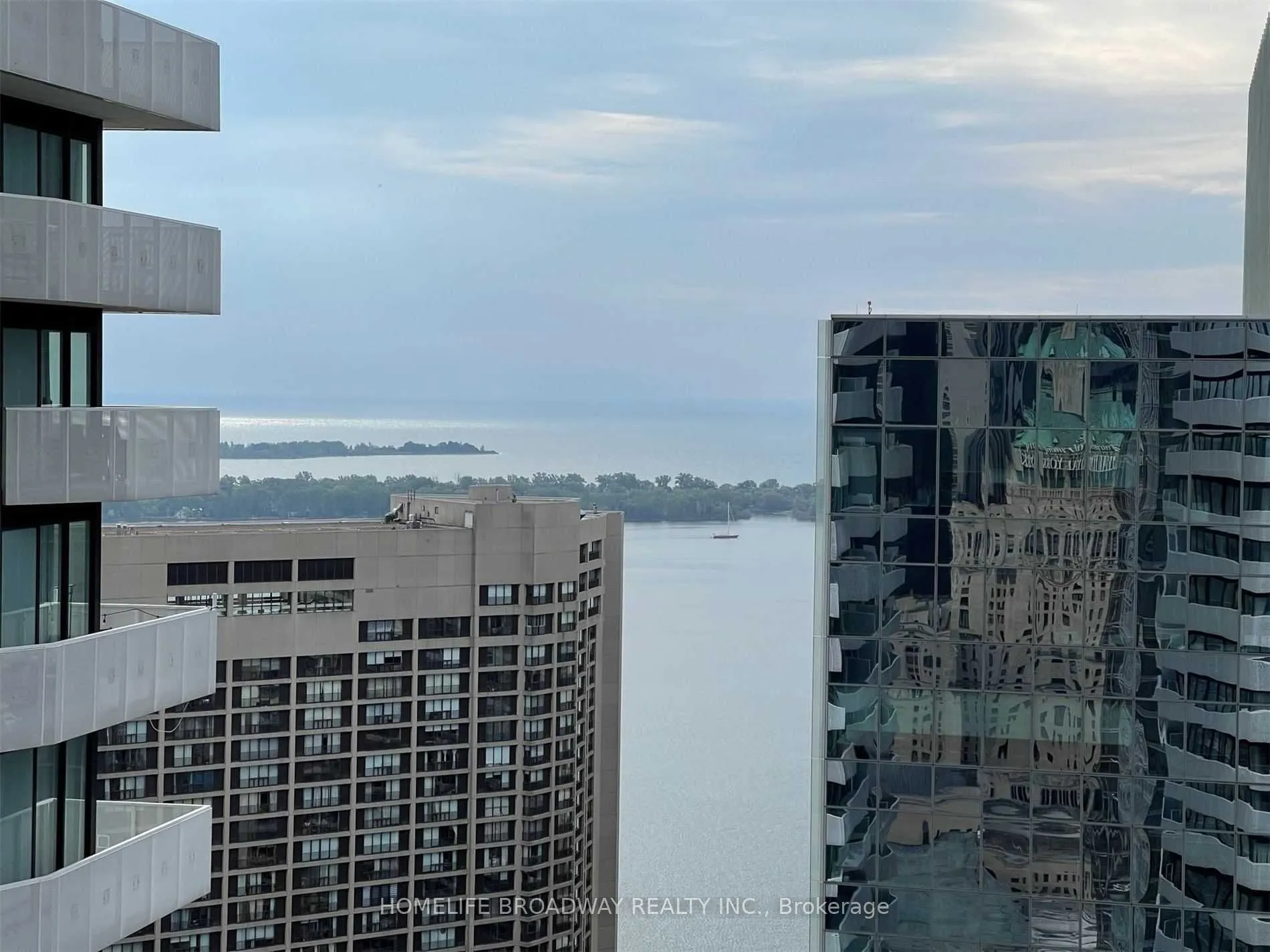 100 Harbour Street, #4006