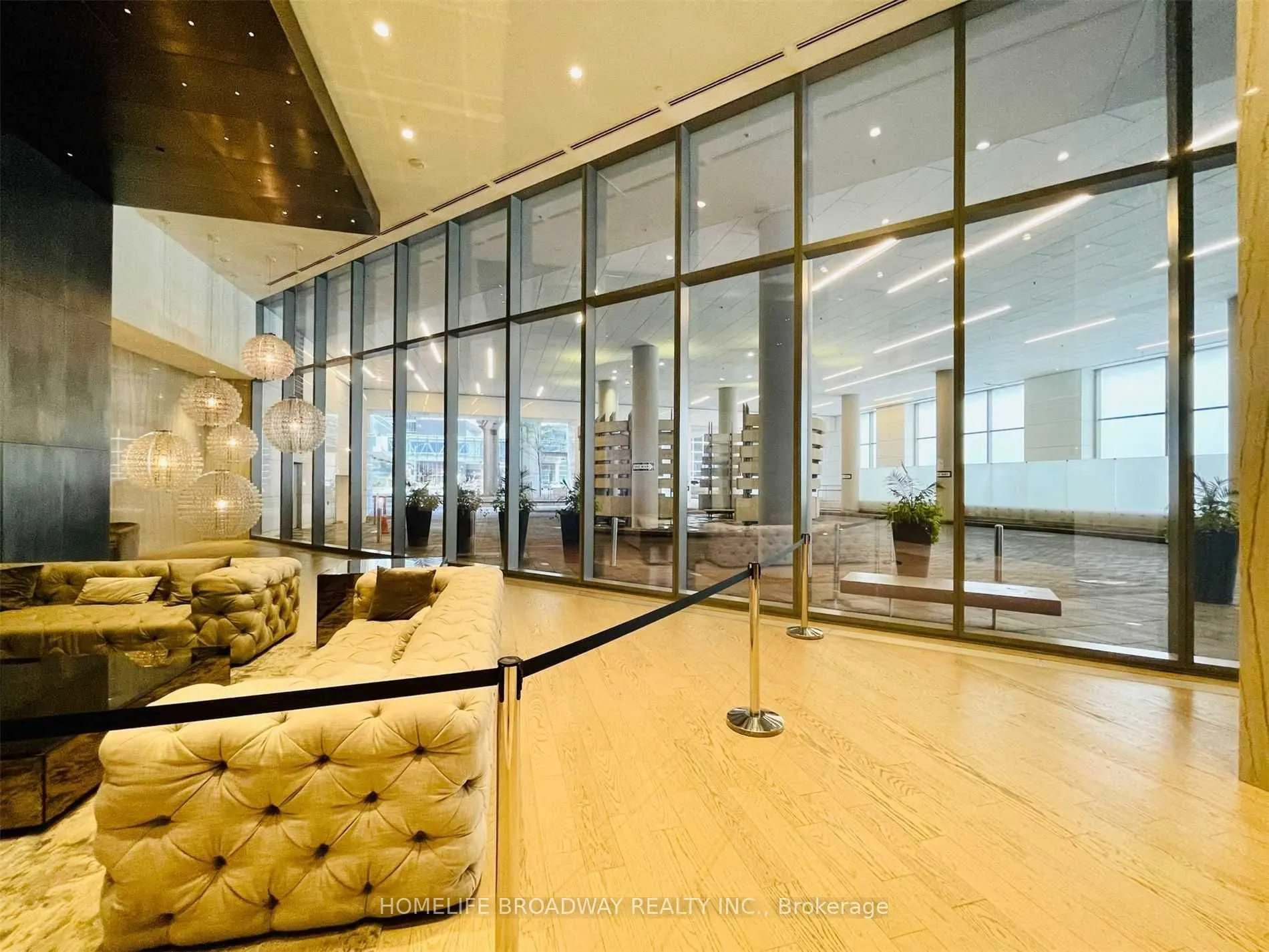 100 Harbour Street, #4006