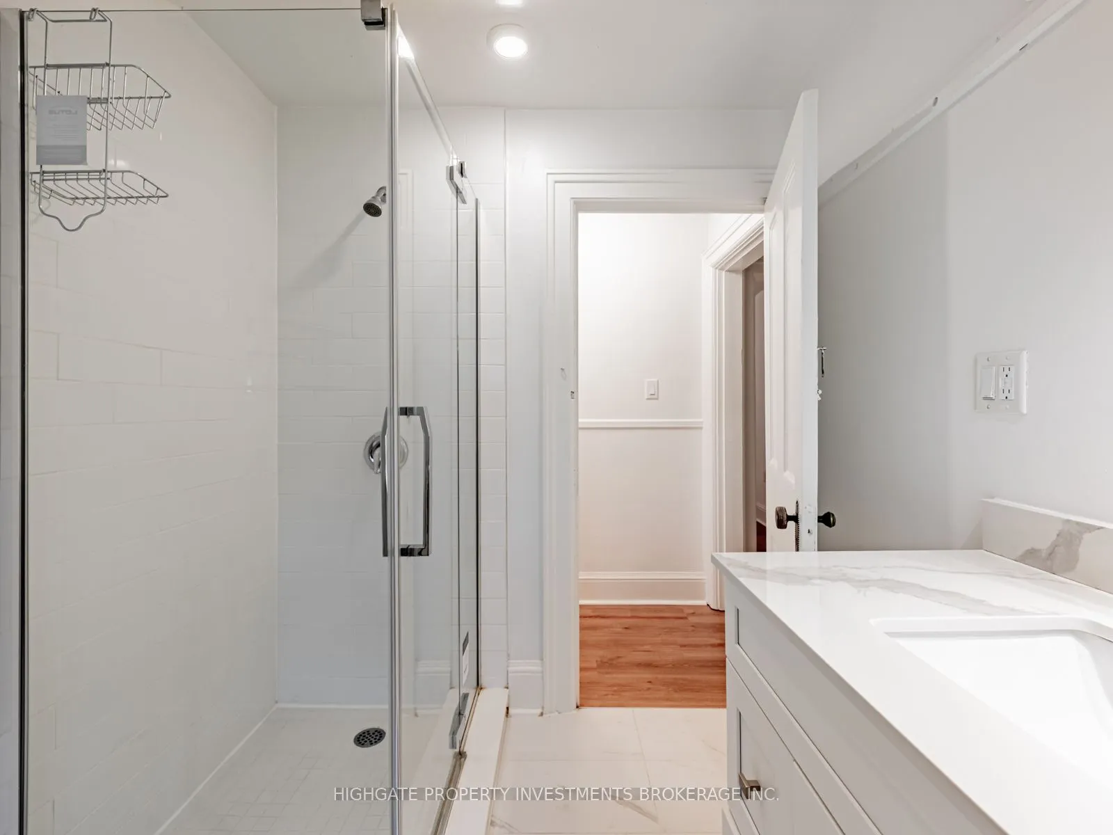 351 Palmerston Boulevard, #3rd Flr