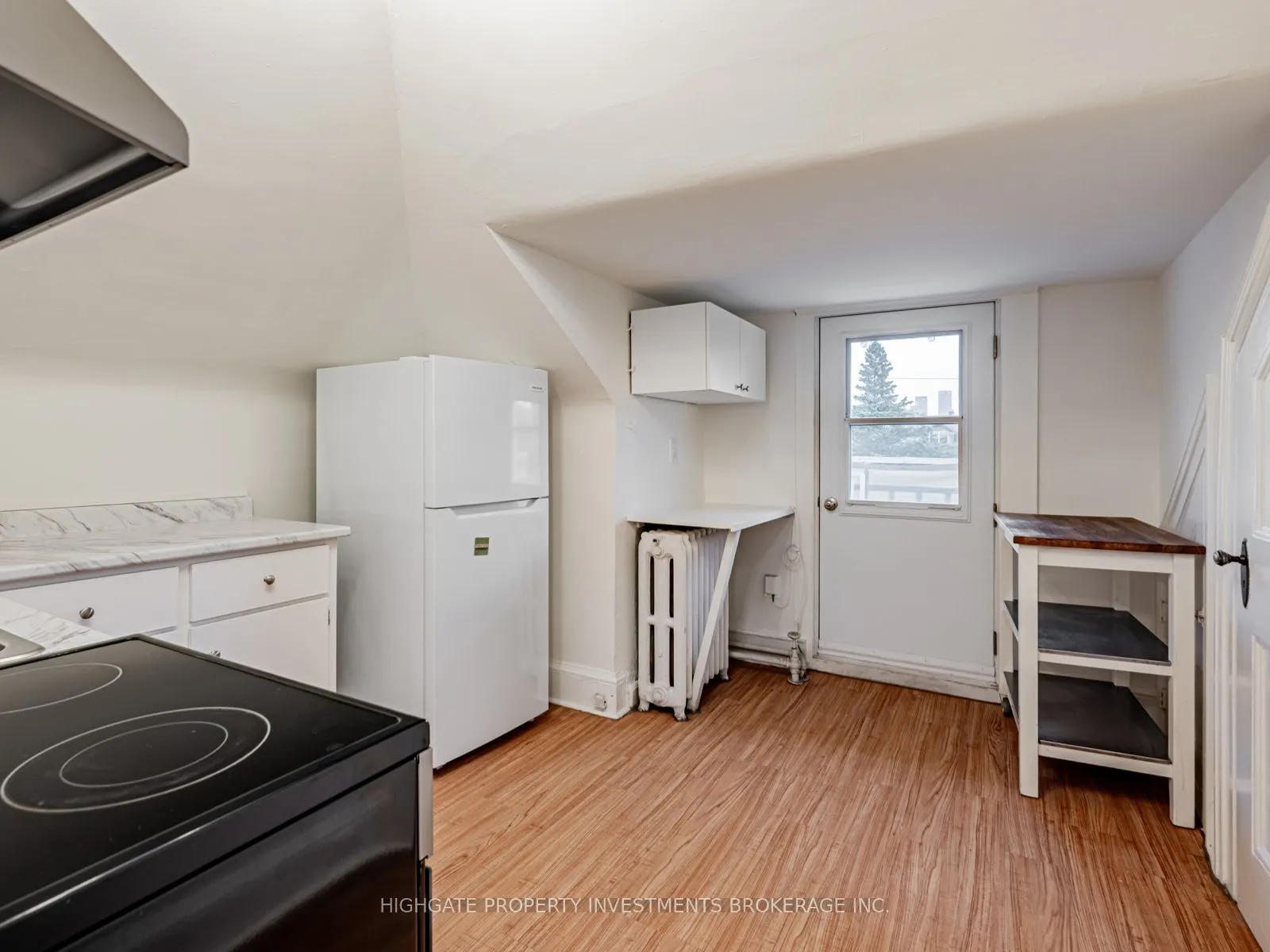 351 Palmerston Boulevard, #3rd Flr